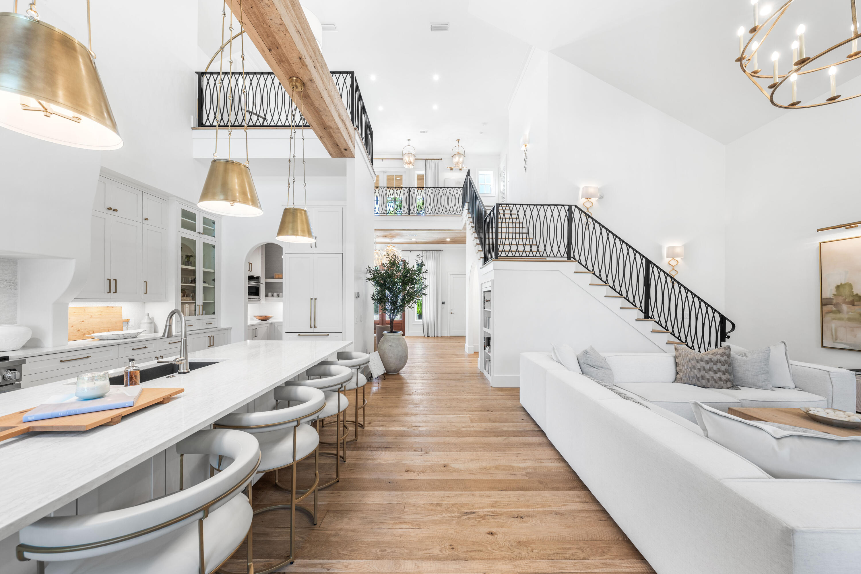 GULF SHORE MANOR - Residential