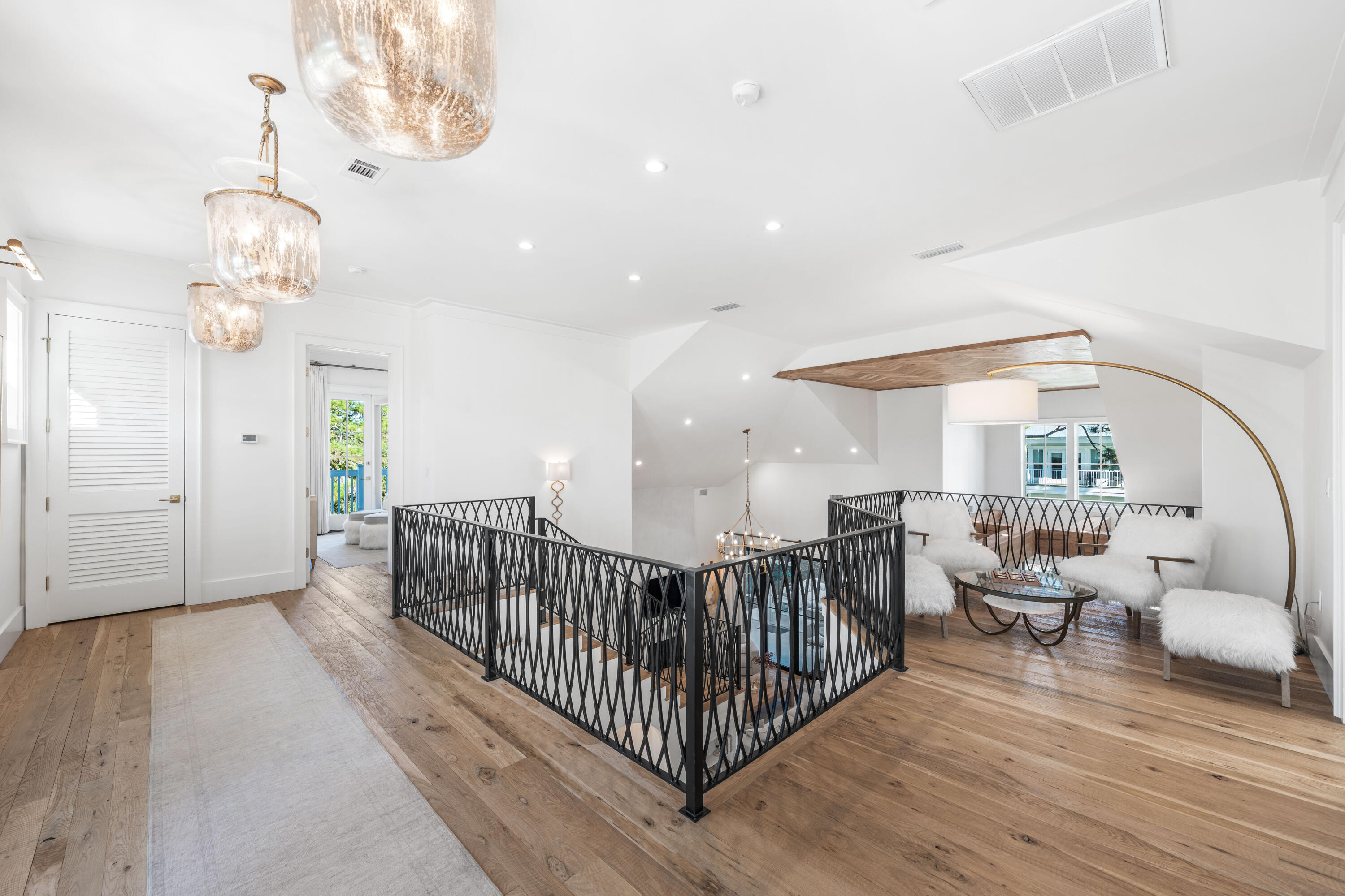 GULF SHORE MANOR - Residential