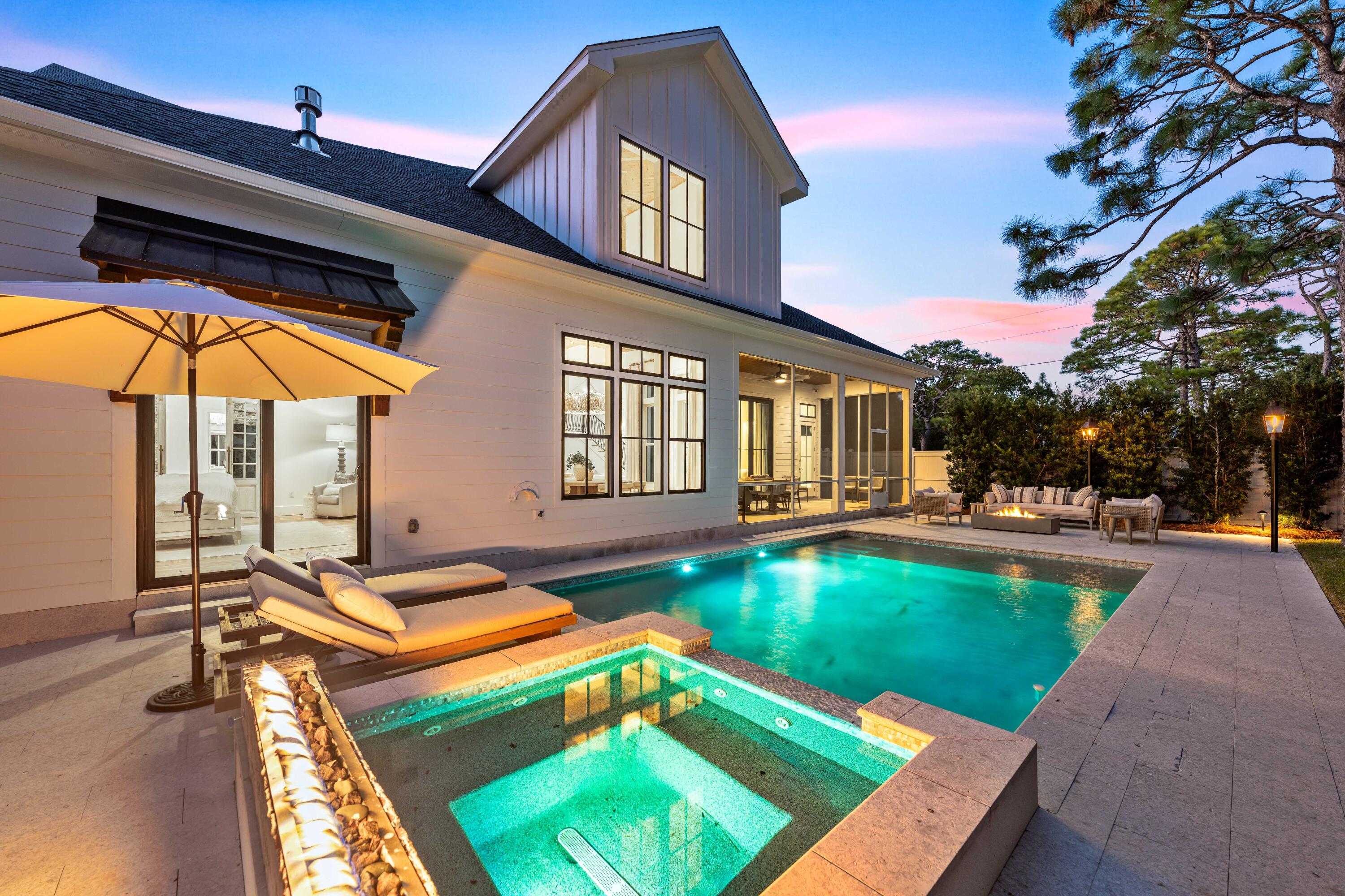 GULF SHORE MANOR - Residential