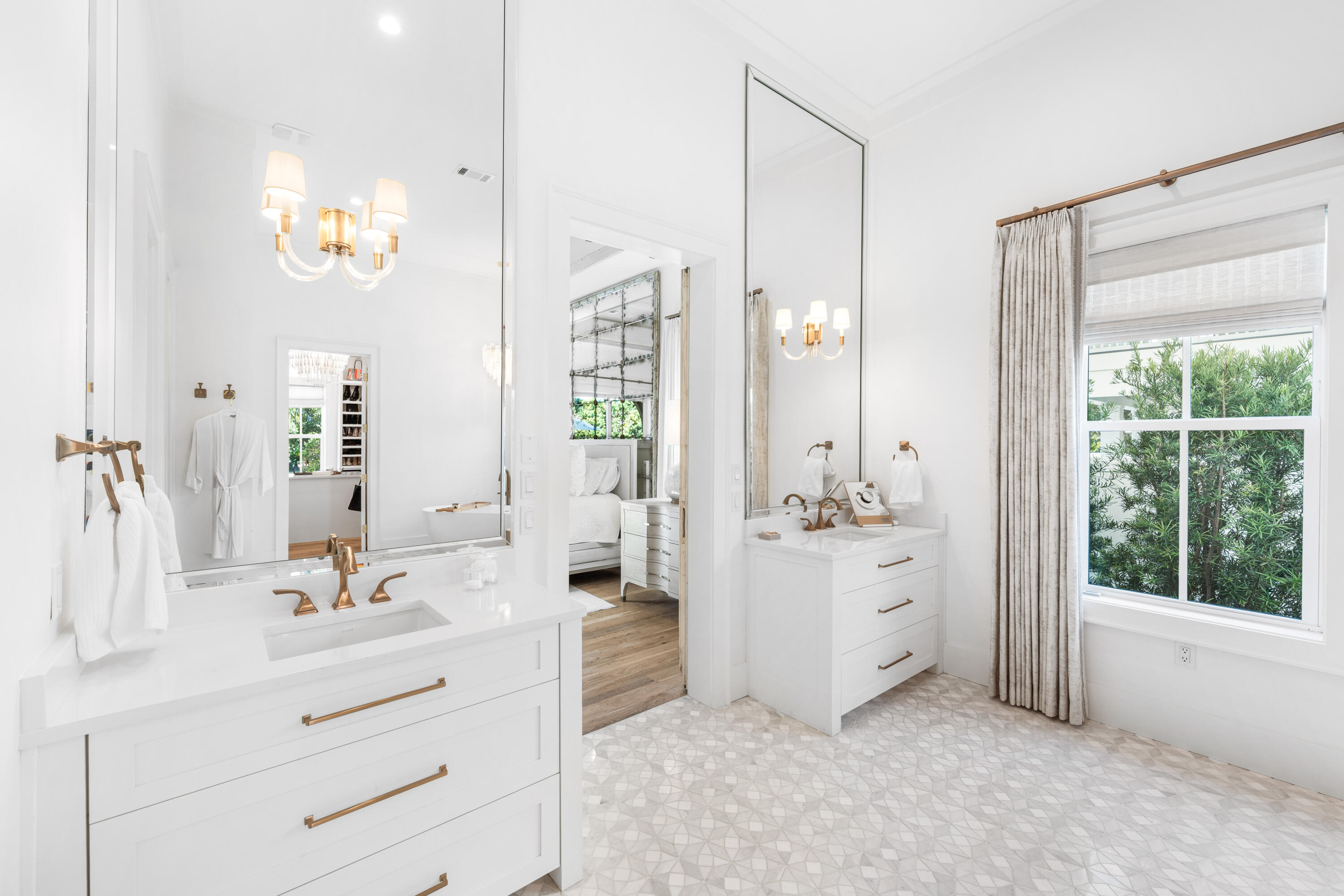 GULF SHORE MANOR - Residential