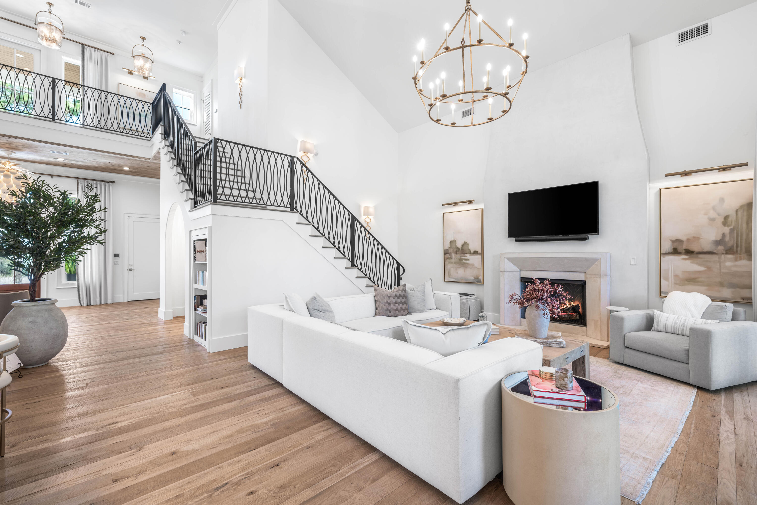 GULF SHORE MANOR - Residential