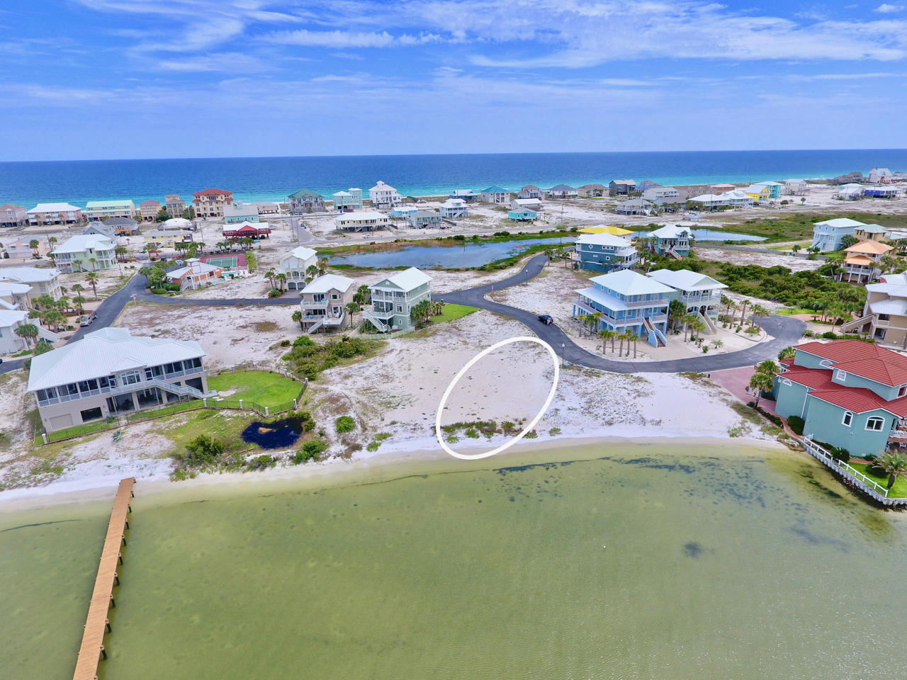 CARIBBEAN ISLES - Land