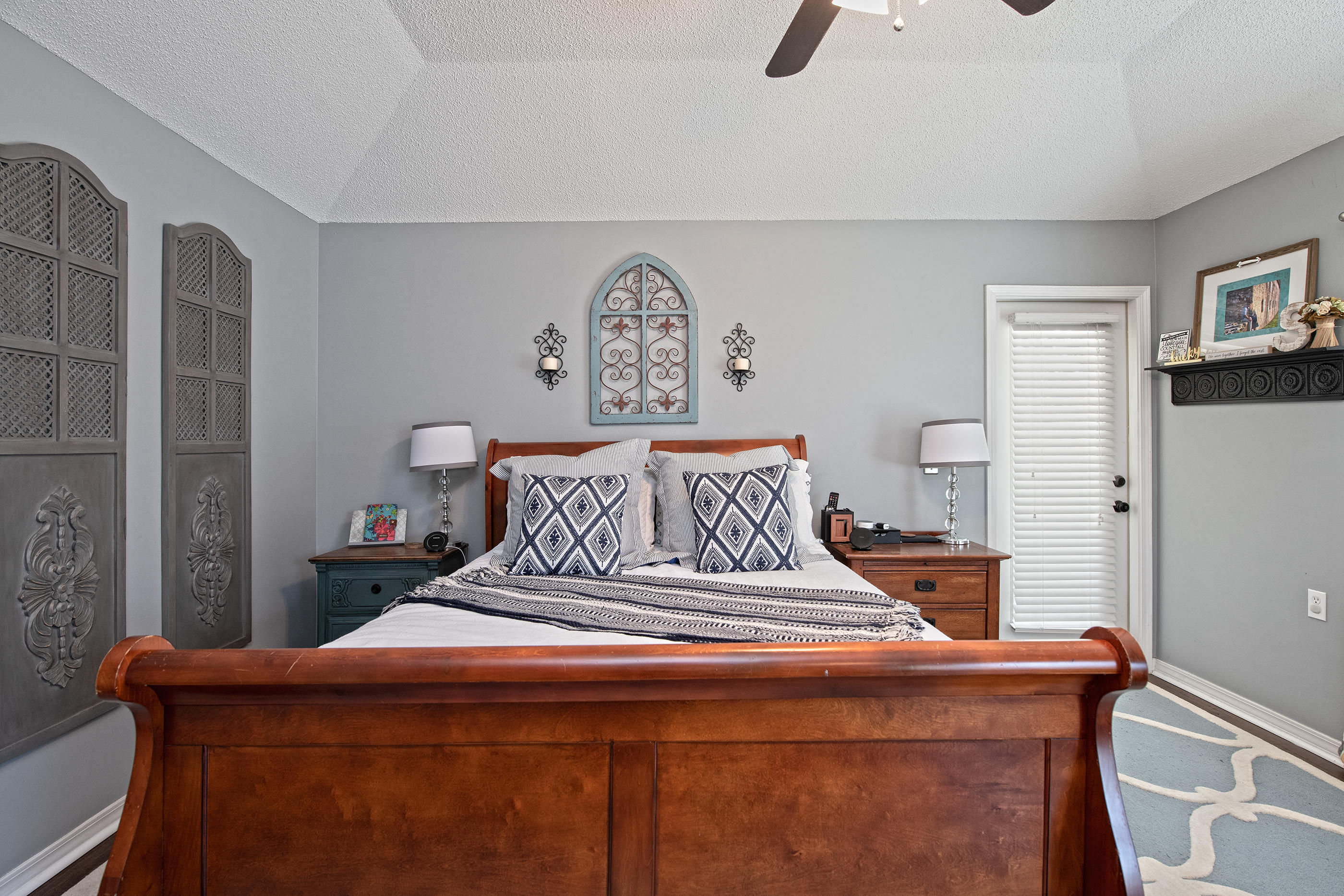 LIGHTHOUSE POINTE UNIT 3 - Residential