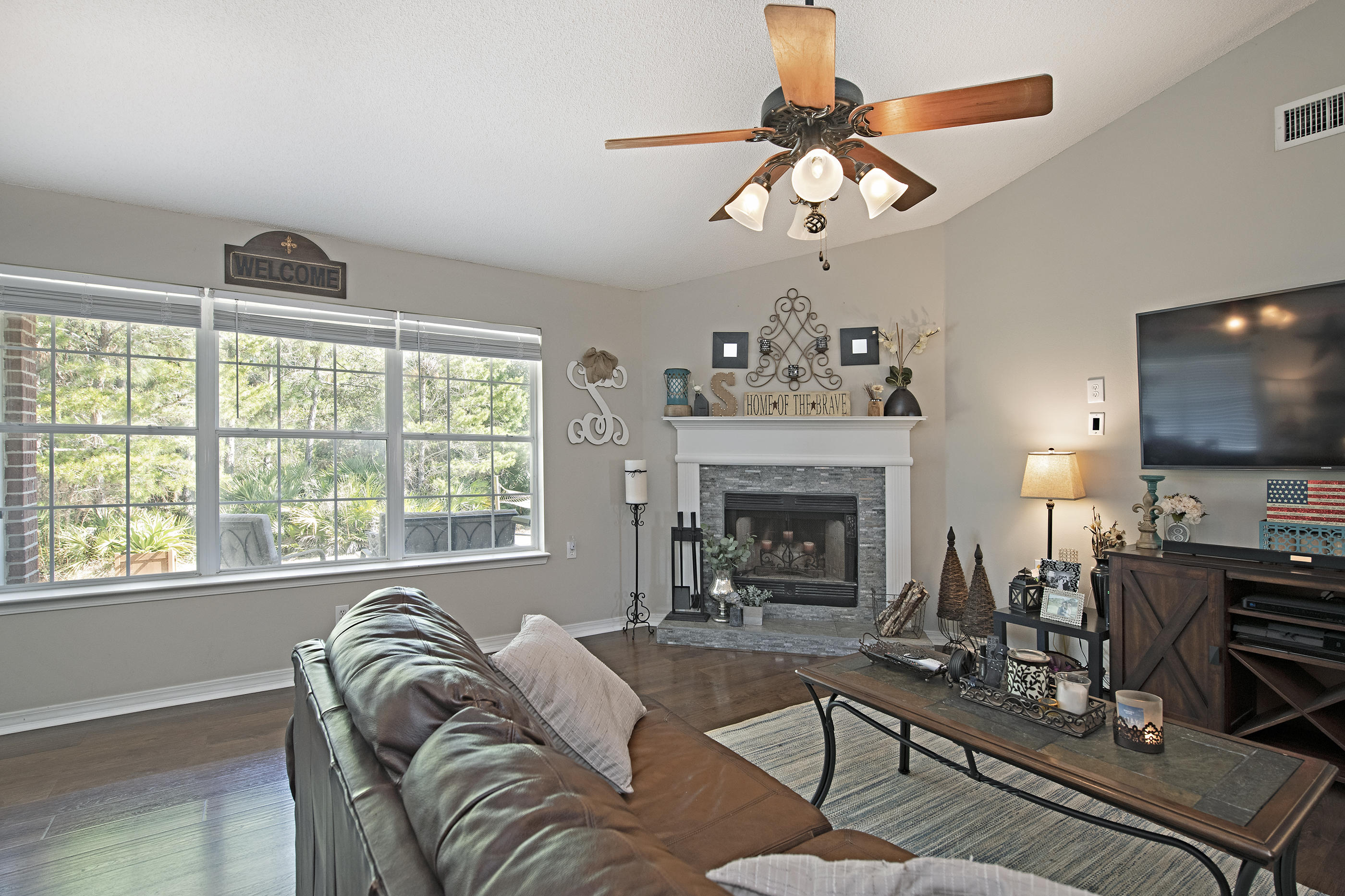 LIGHTHOUSE POINTE UNIT 3 - Residential