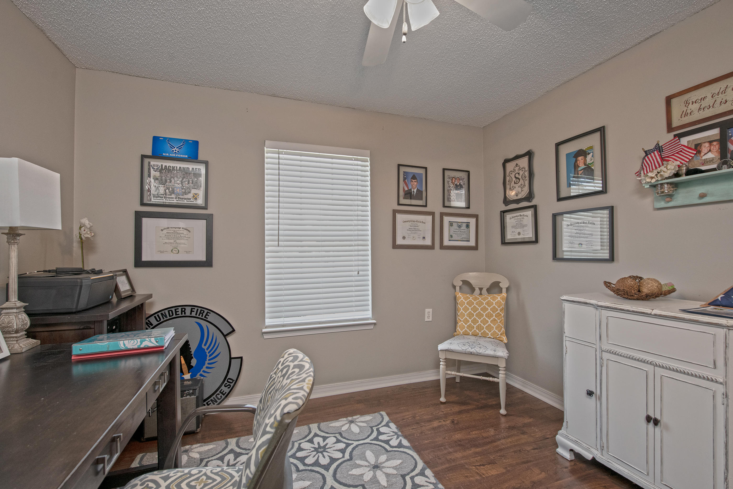 LIGHTHOUSE POINTE UNIT 3 - Residential