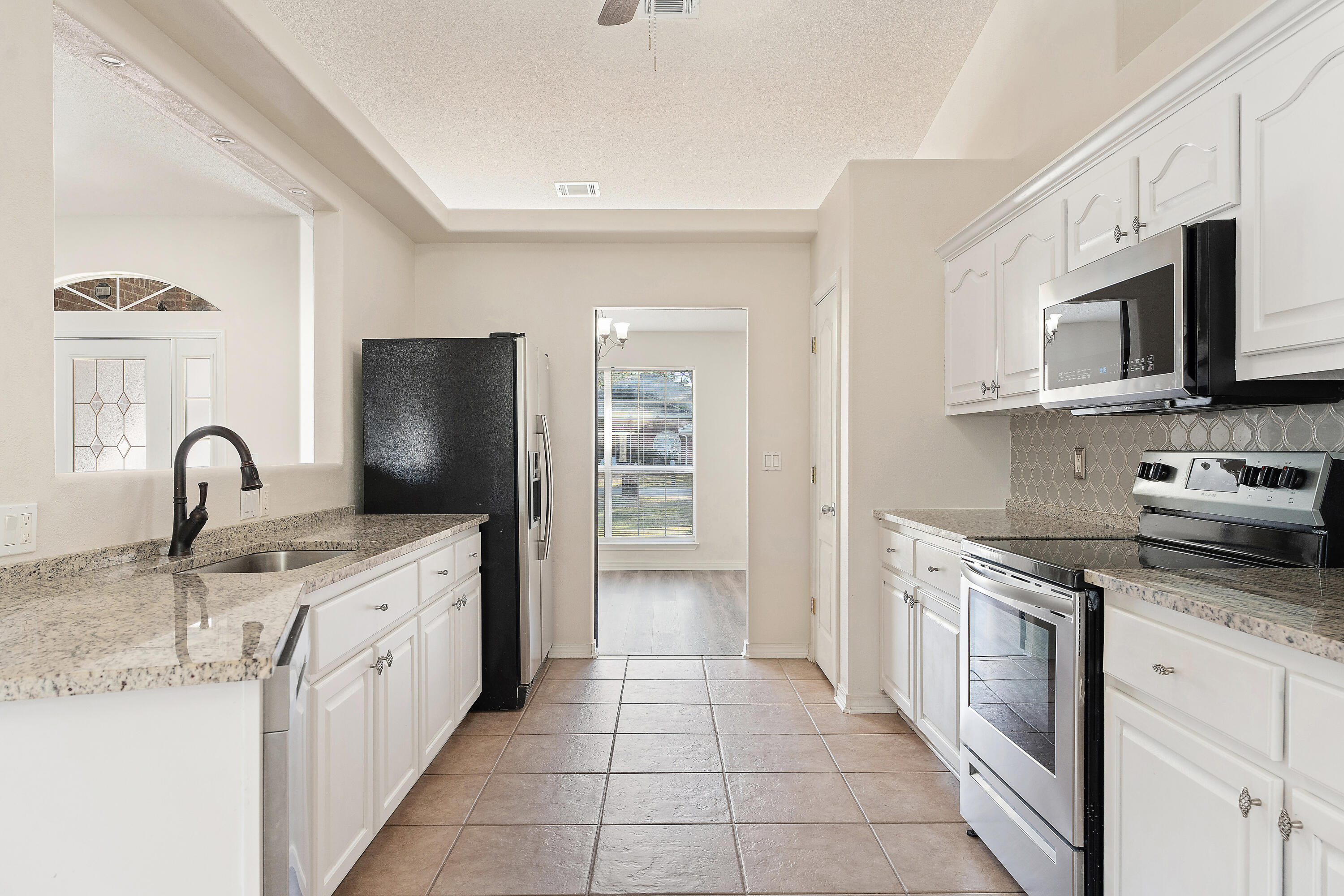HOLLEY BY THE SEA - Residential