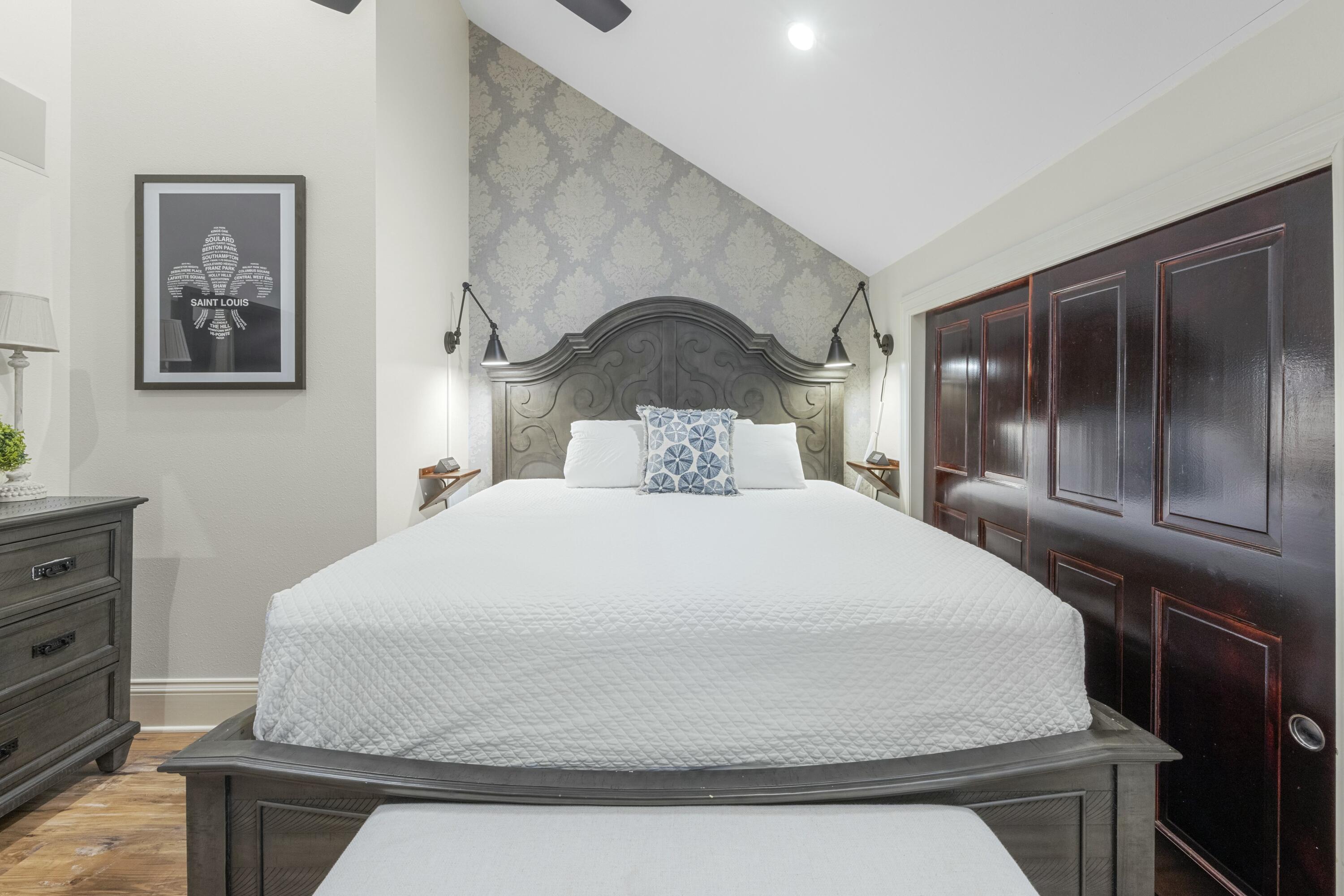 FISHERMAN'S VILLAGE - Residential