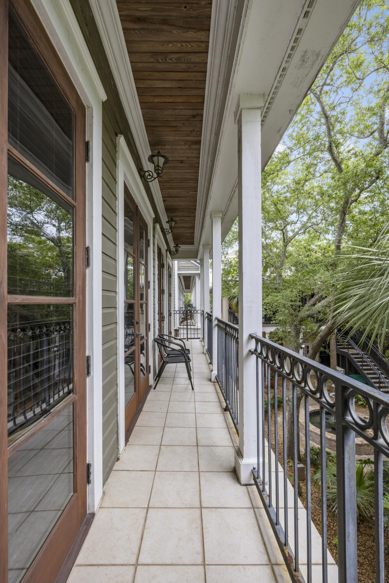 FISHERMAN'S VILLAGE - Residential