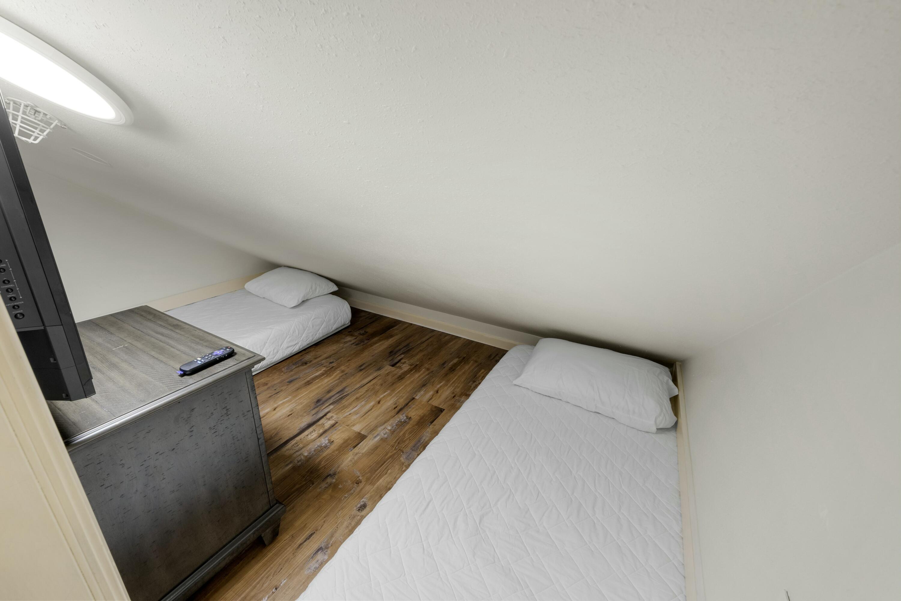 FISHERMAN'S VILLAGE - Residential