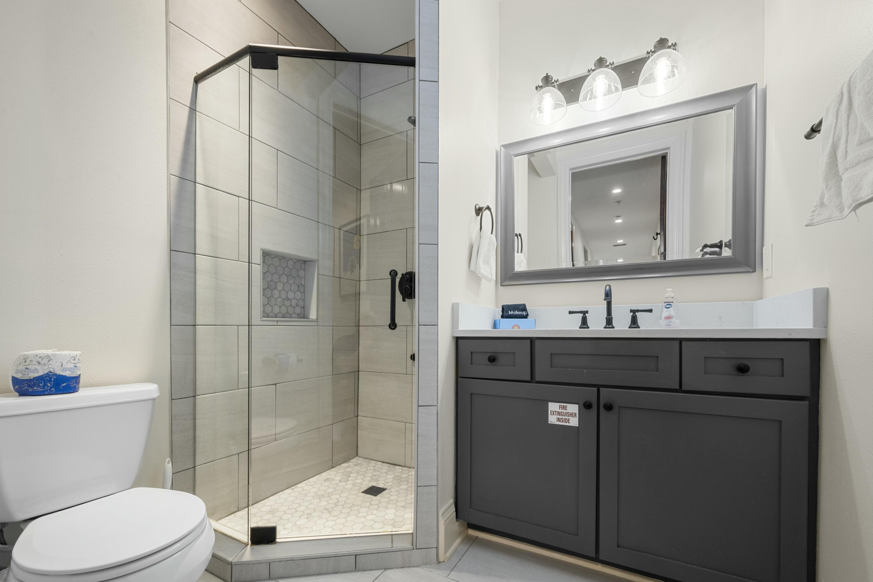 FISHERMAN'S VILLAGE - Residential