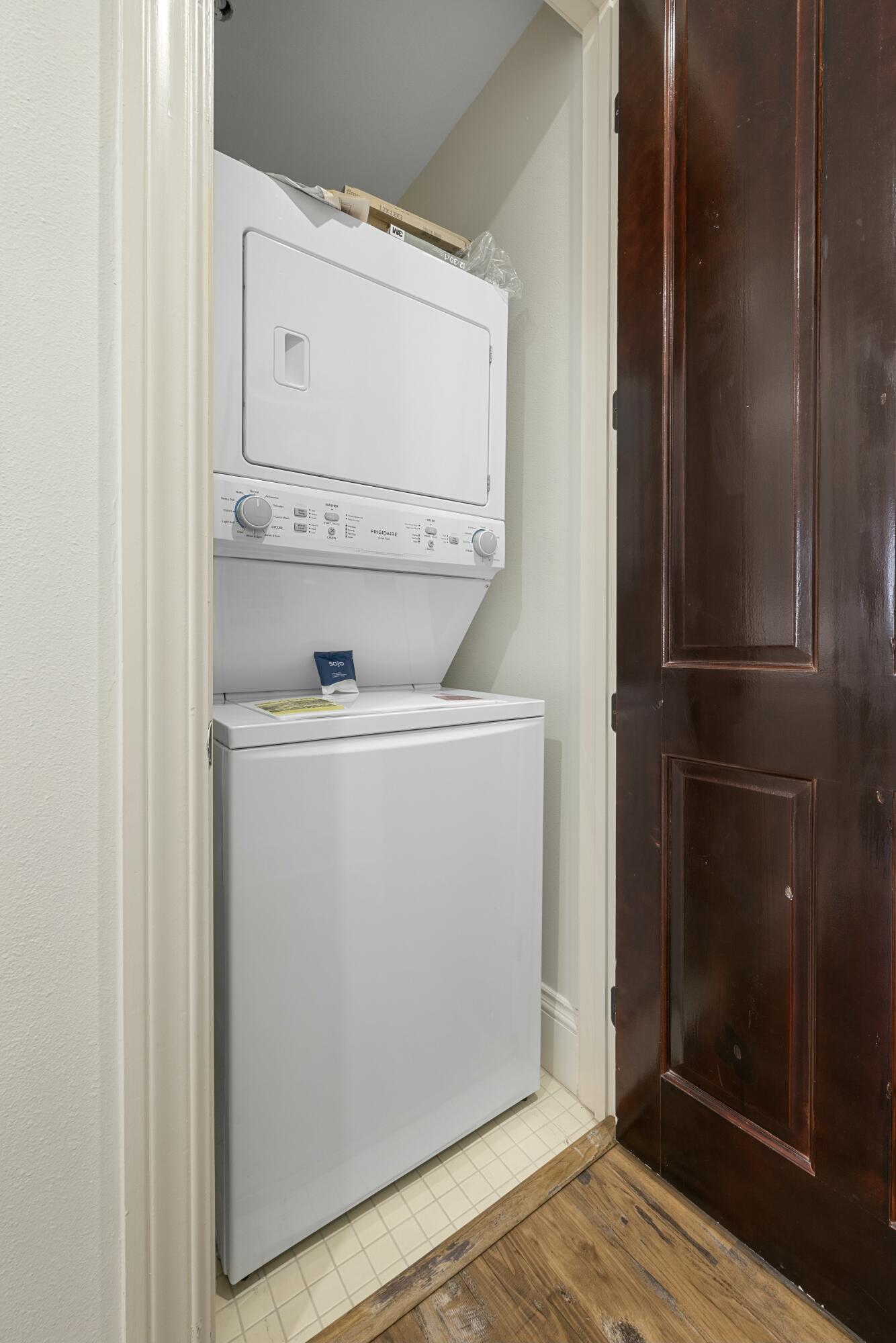 FISHERMAN'S VILLAGE - Residential