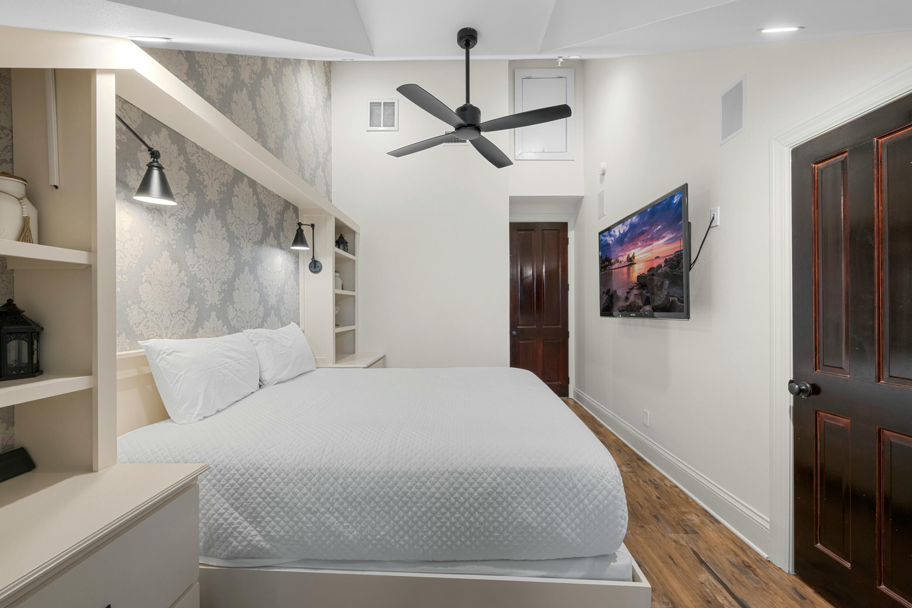 FISHERMAN'S VILLAGE - Residential