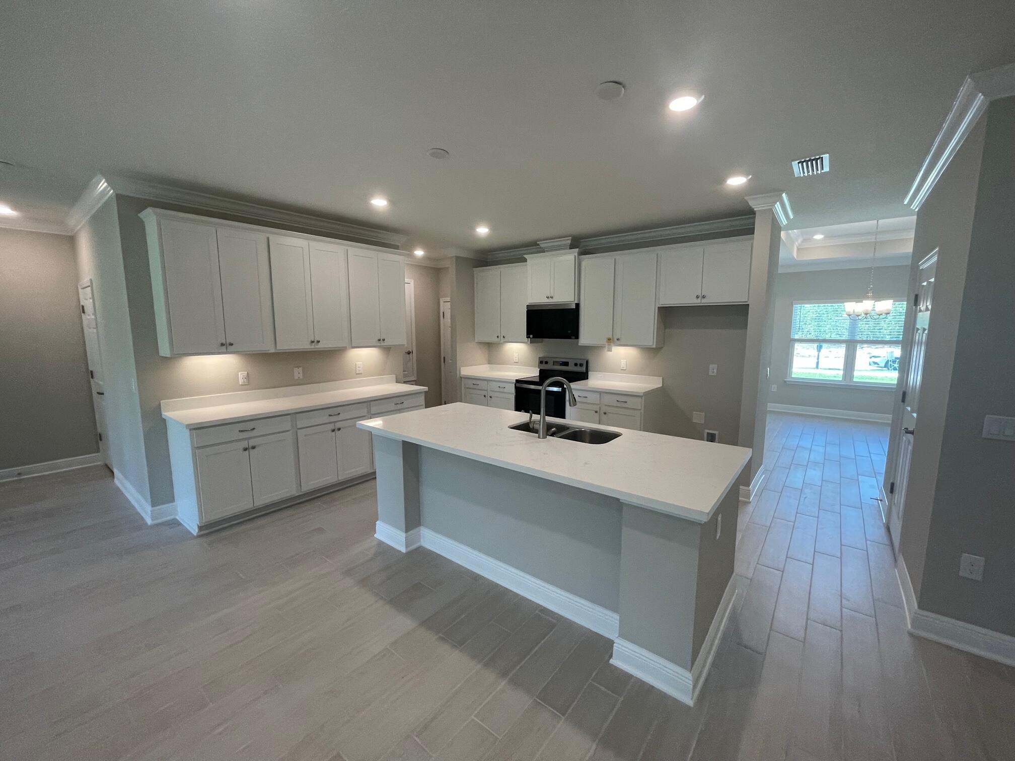 WINDSWEPT ESTATES - Residential