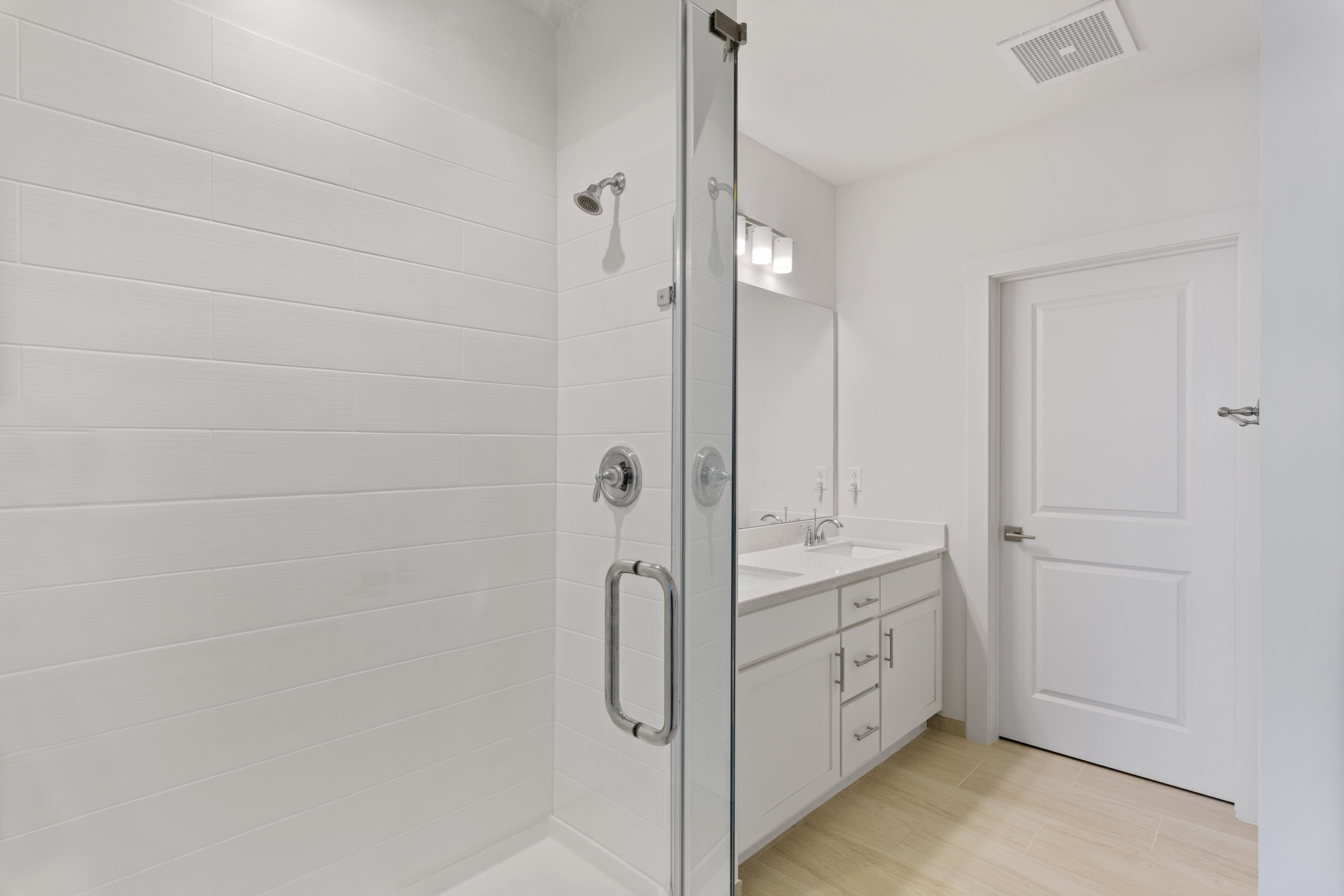 CALYPSO RESORT & TOWERS III - Residential