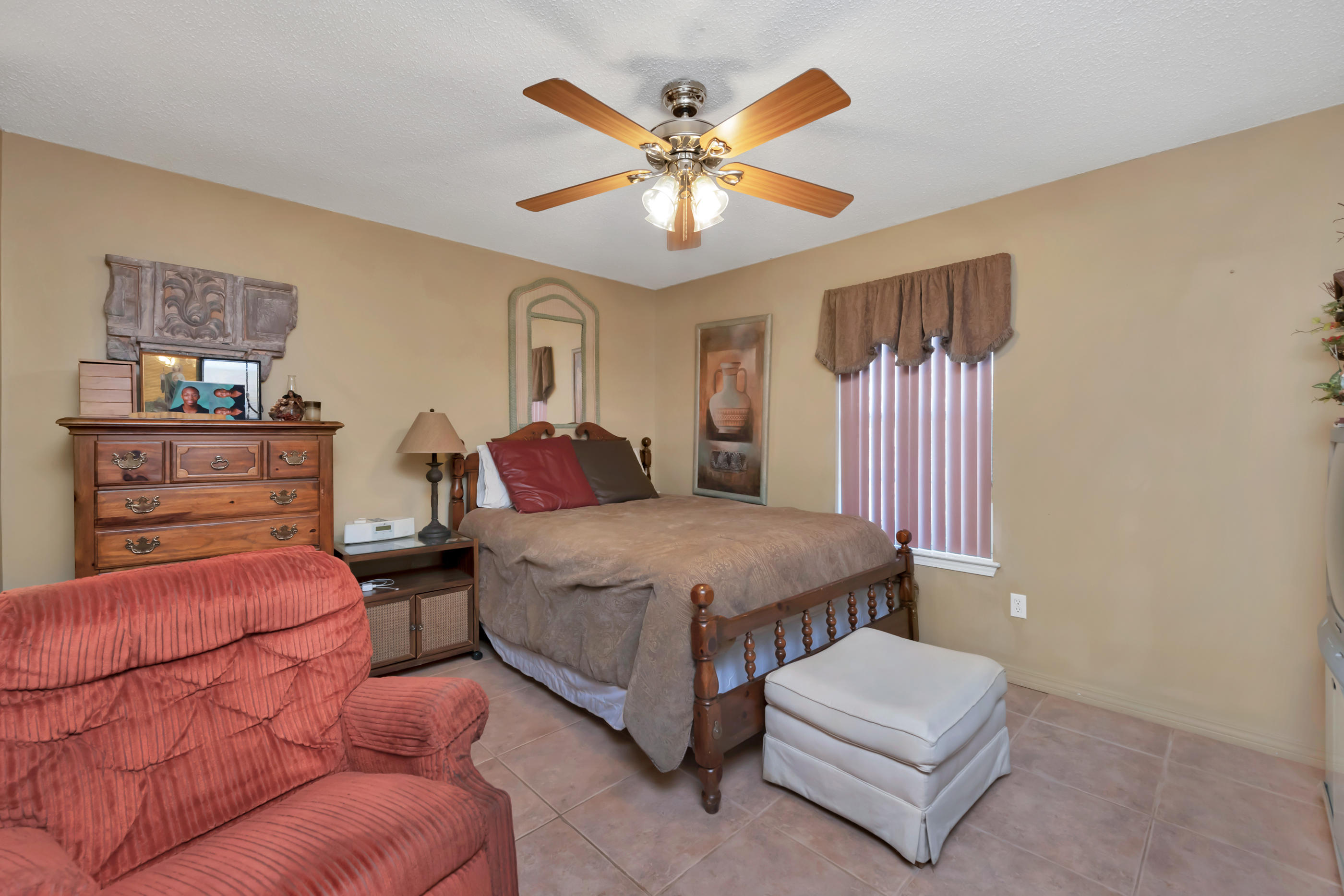 NAVARRE FIRST ADD - Residential