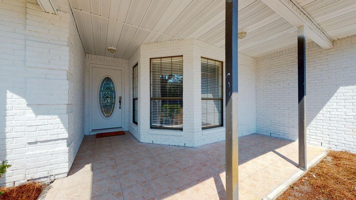 PORT DIXIE - Residential Lease