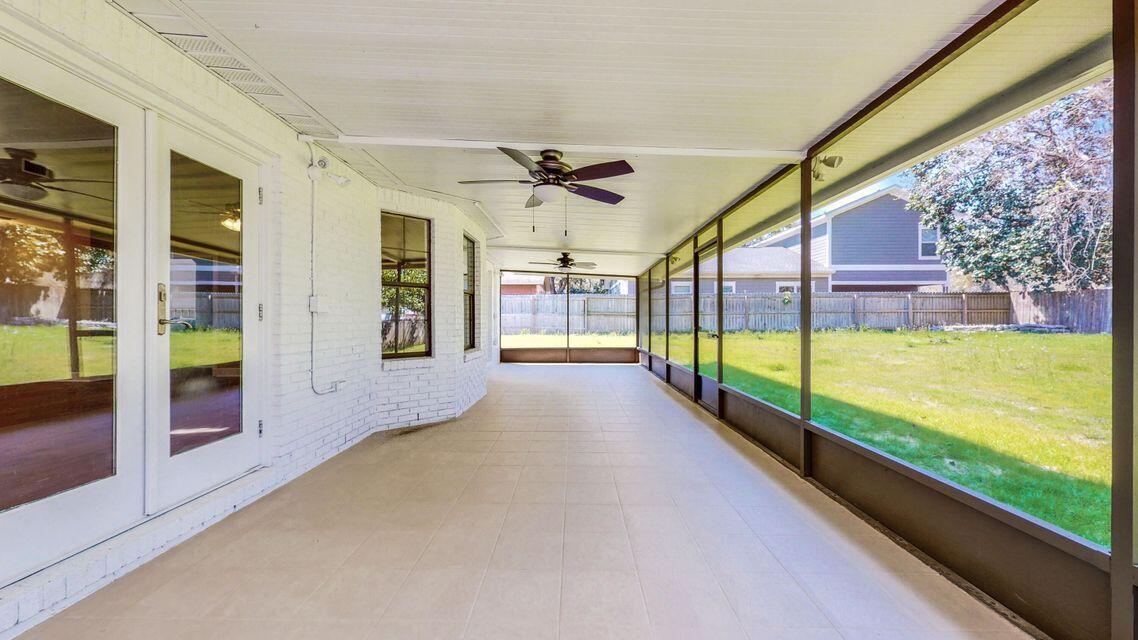 PORT DIXIE - Residential Lease