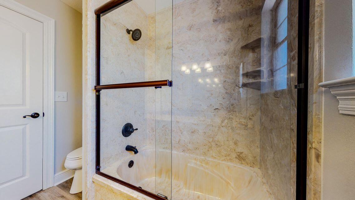 PORT DIXIE - Residential Lease