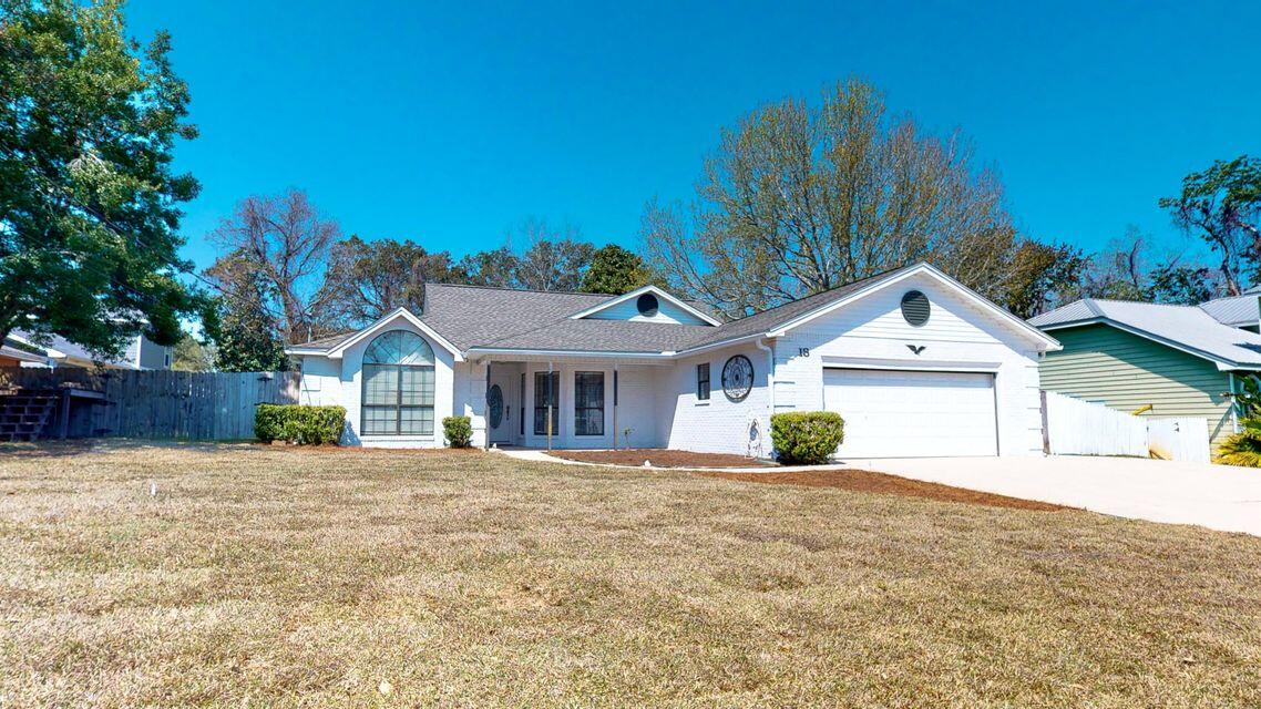 PORT DIXIE - Residential Lease