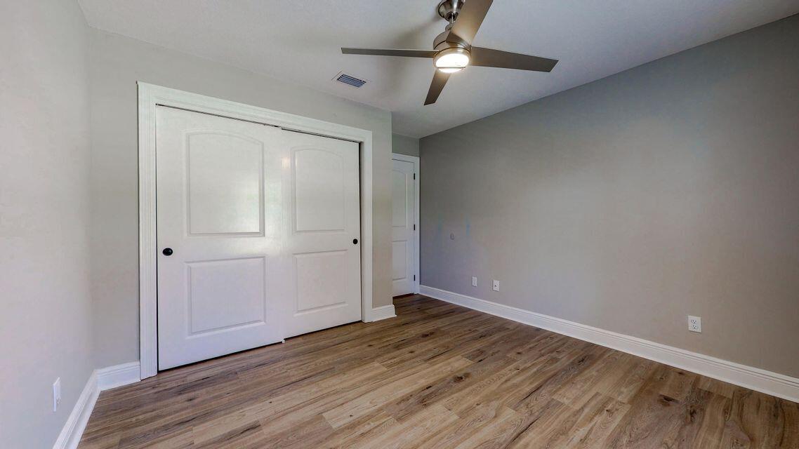 PORT DIXIE - Residential Lease