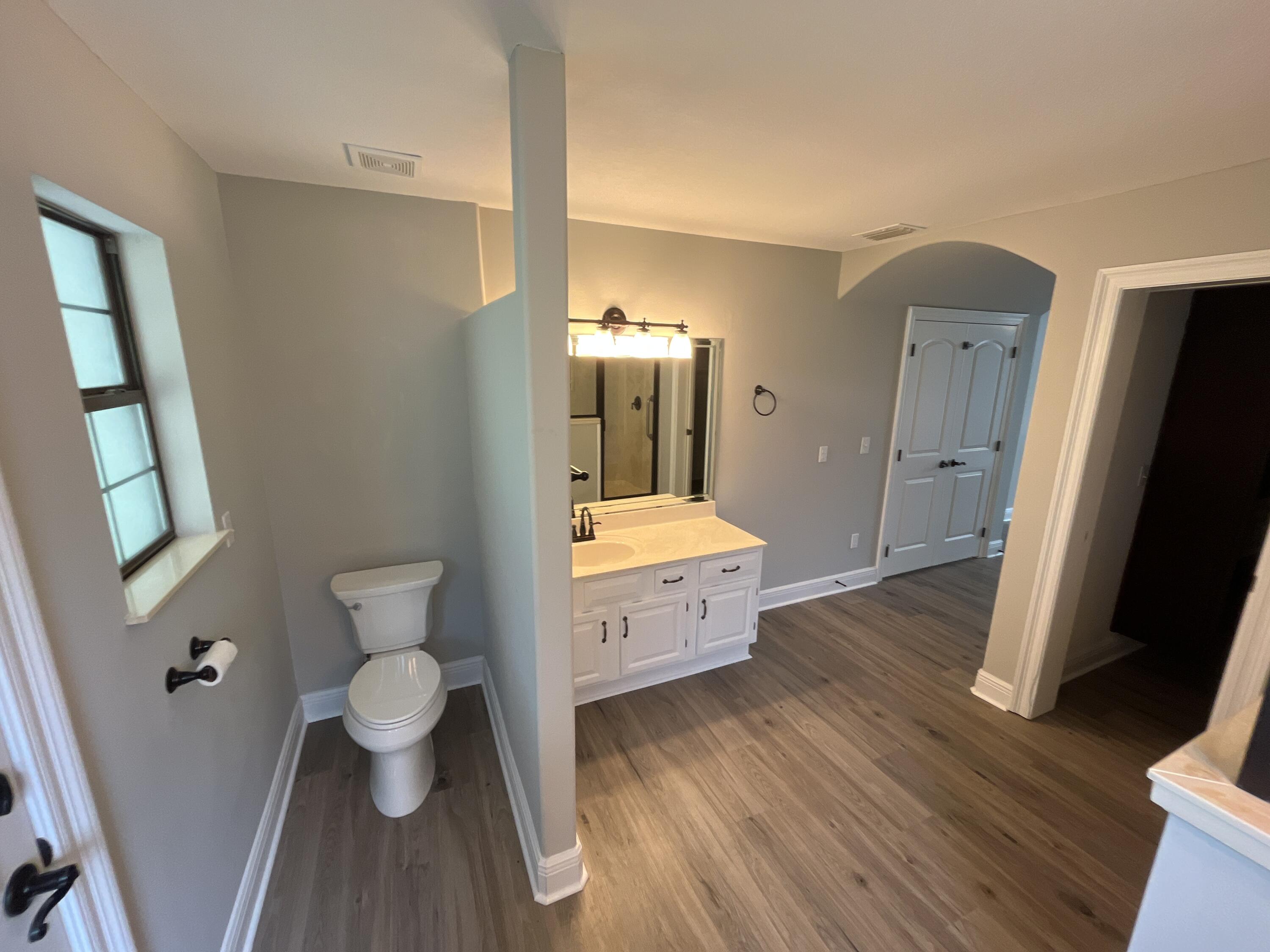 PORT DIXIE - Residential Lease