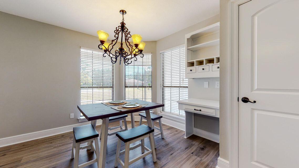 PORT DIXIE - Residential Lease