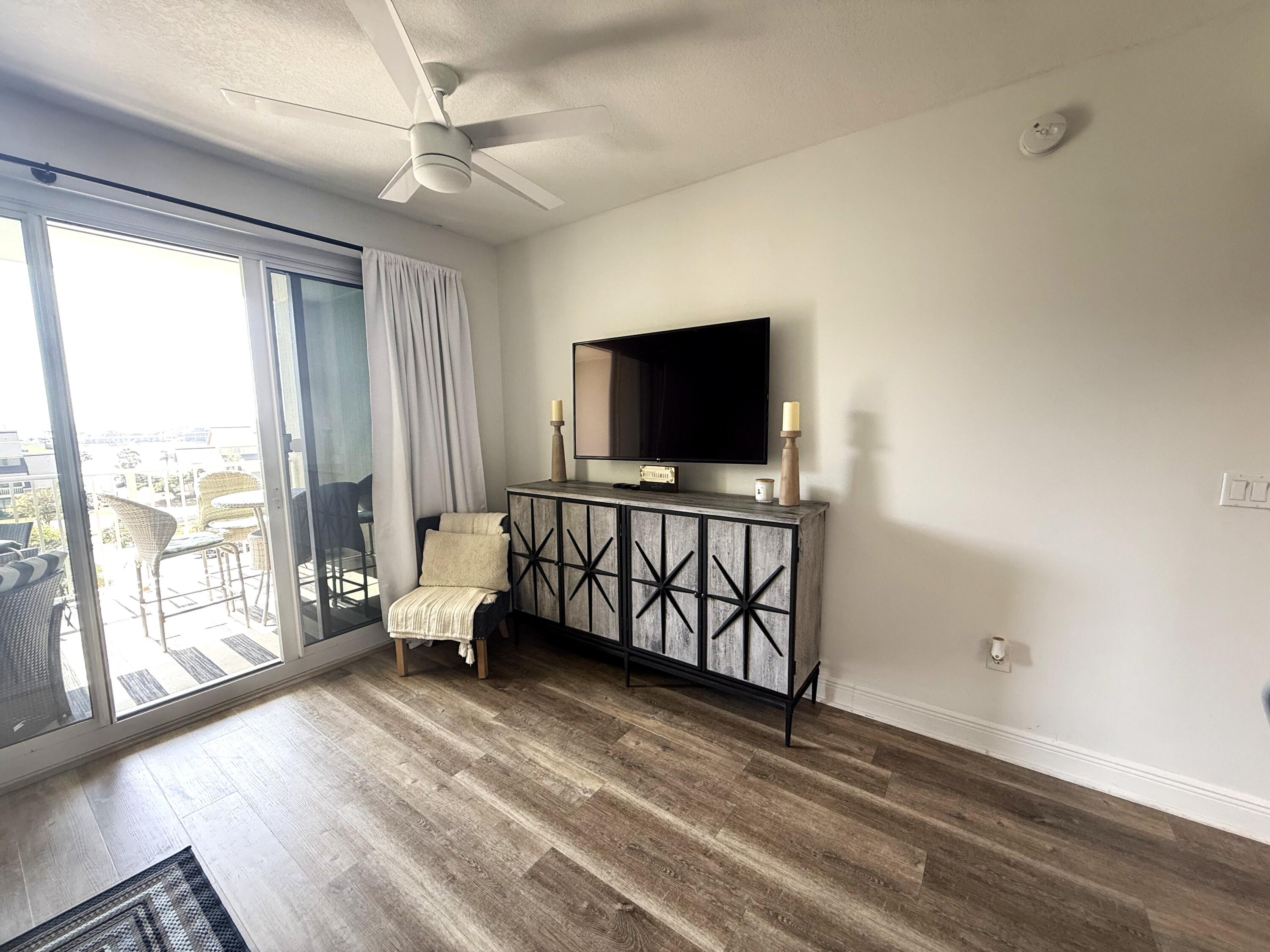 ARIEL DUNES II - Residential