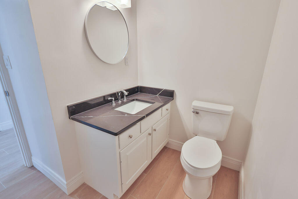 SHORELINE GARDENS T/H - Residential