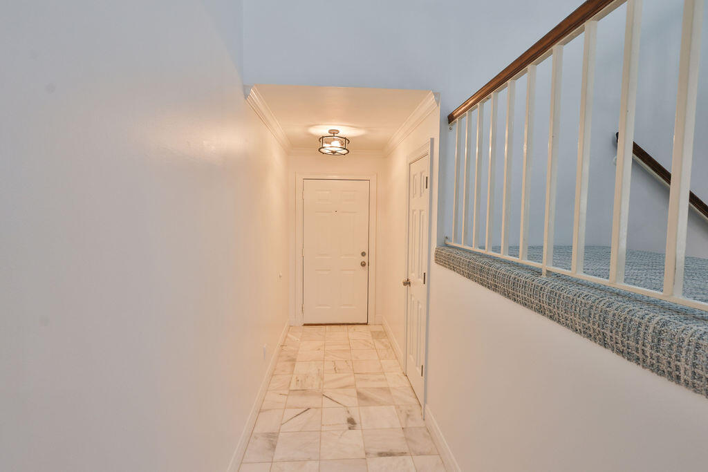 SHORELINE GARDENS T/H - Residential