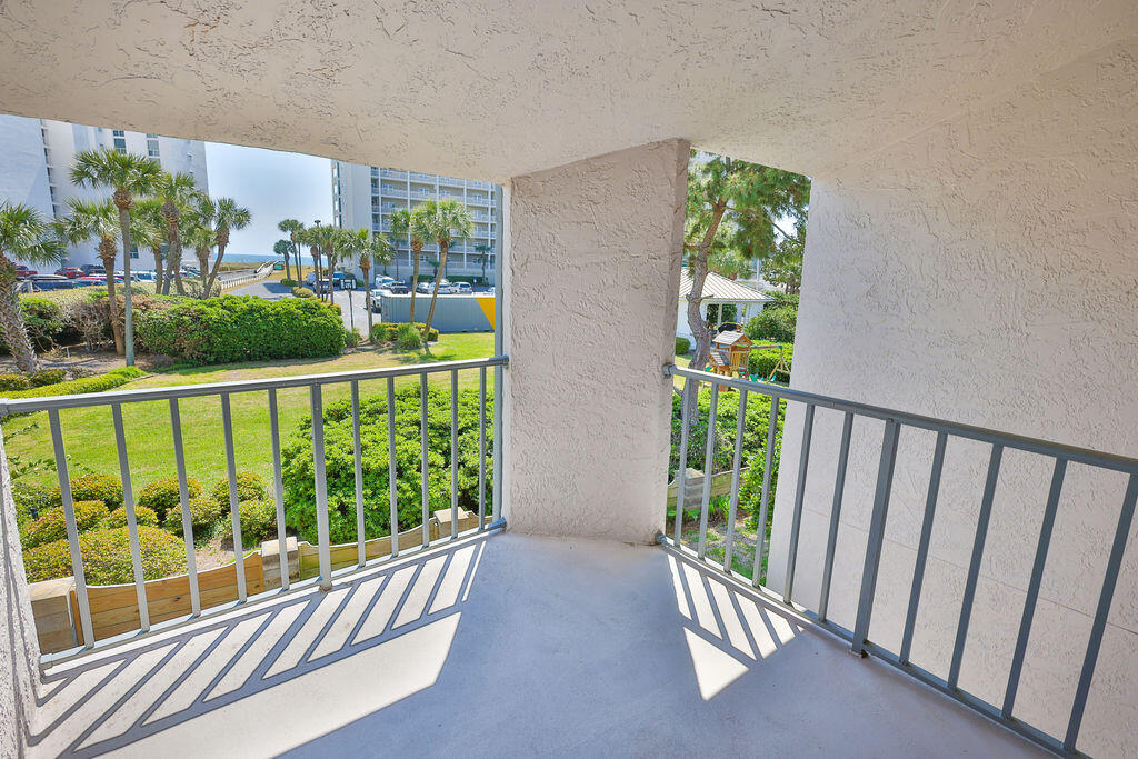 SHORELINE GARDENS T/H - Residential