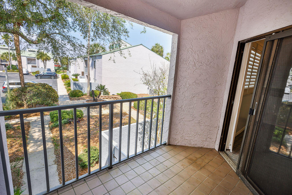 SHORELINE GARDENS T/H - Residential