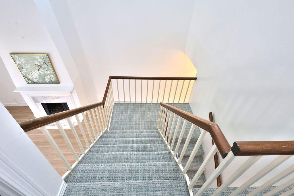 SHORELINE GARDENS T/H - Residential