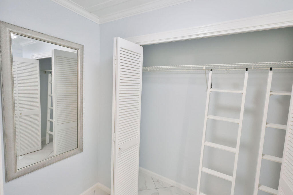 SHORELINE GARDENS T/H - Residential