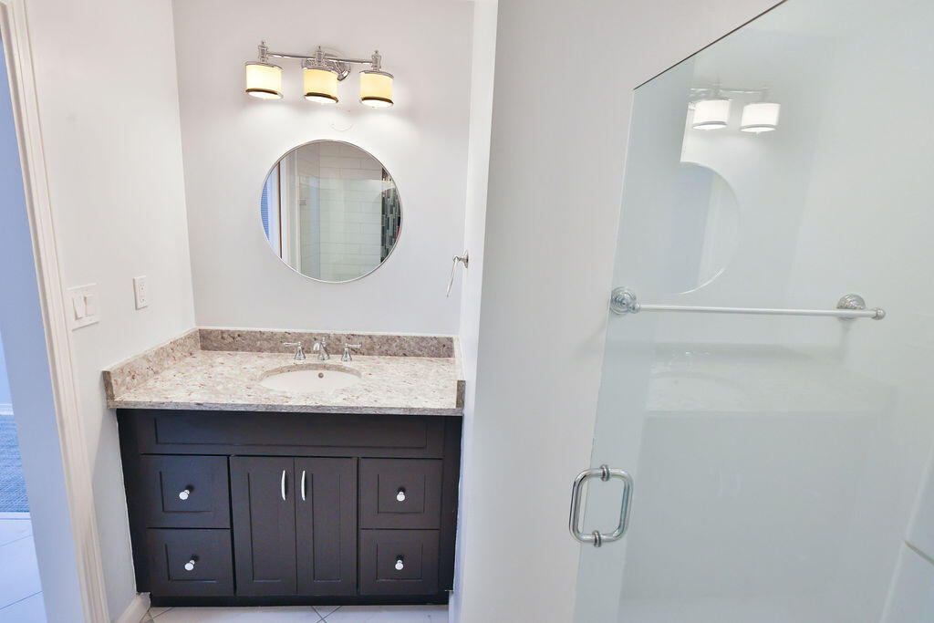 SHORELINE GARDENS T/H - Residential