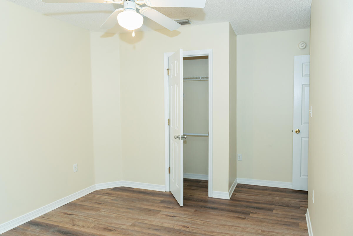 EMERALD VILLAGE S/D - Residential Lease