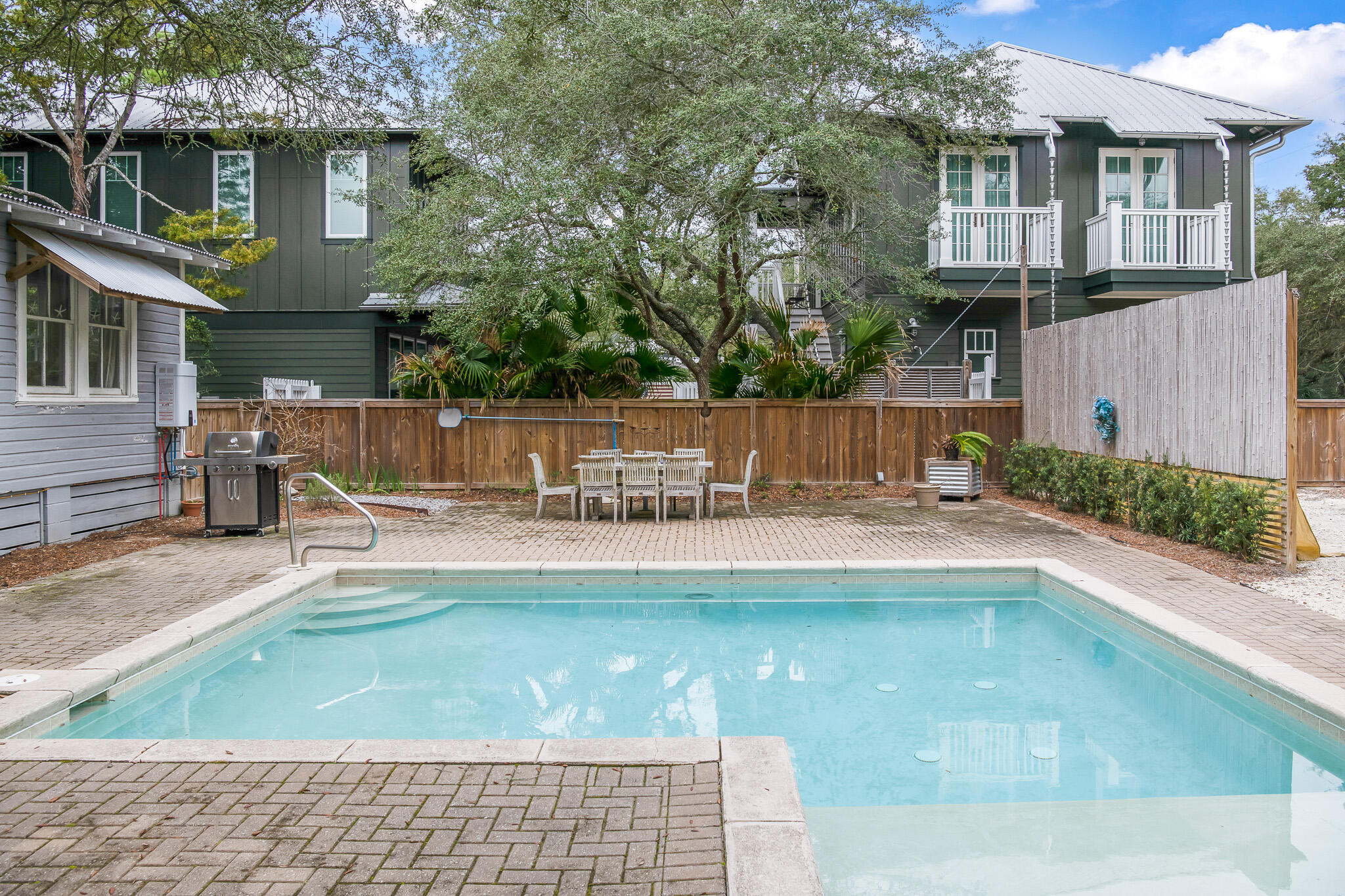 GRAYTON BEACH - Residential