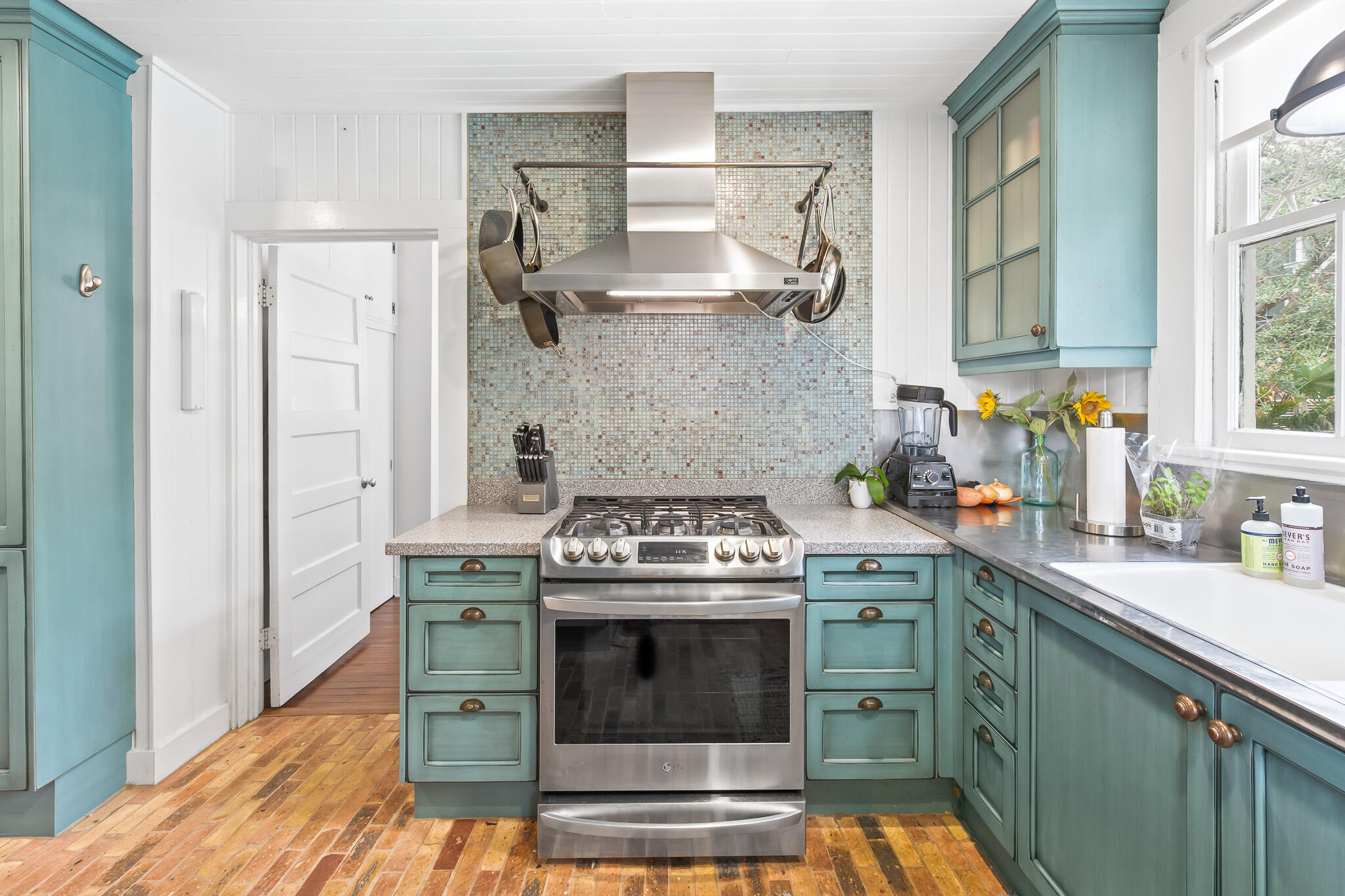 GRAYTON BEACH - Residential