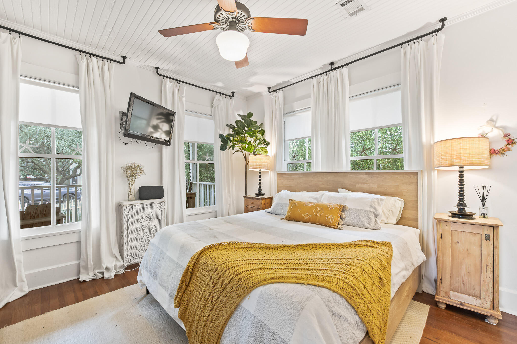 GRAYTON BEACH - Residential