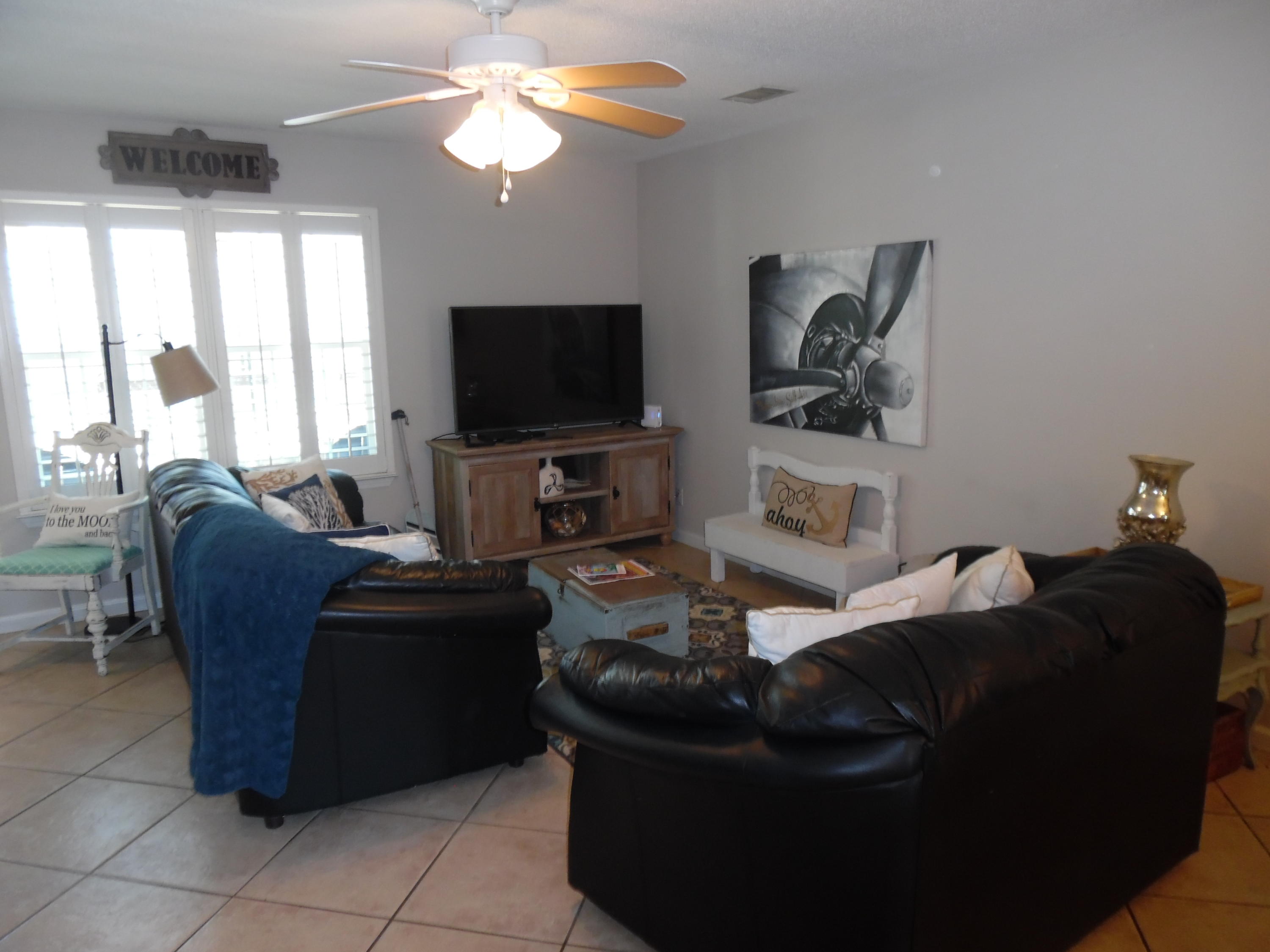 WOODLAND SHORES T/H PH 2 - Residential