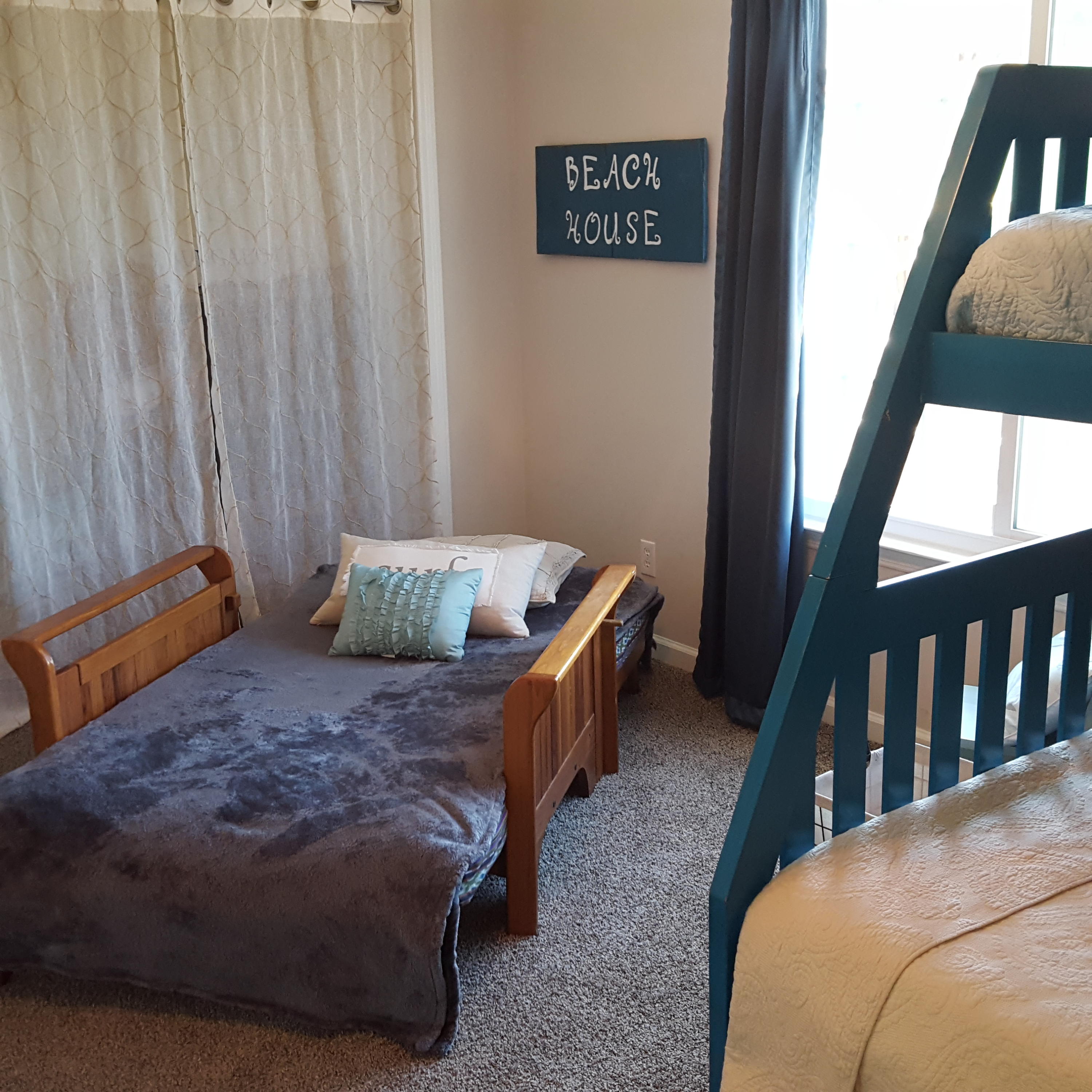 WOODLAND SHORES T/H PH 2 - Residential