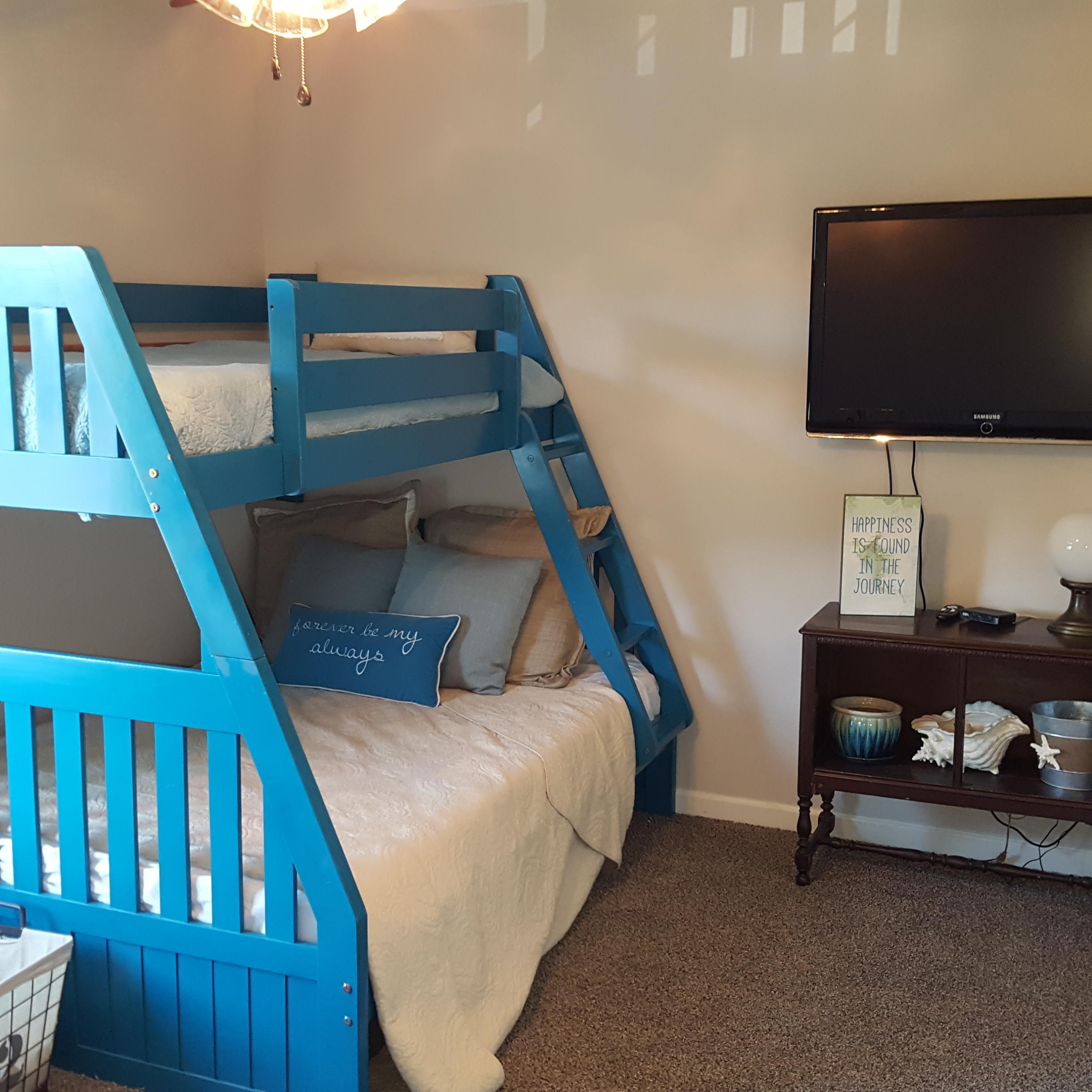 WOODLAND SHORES T/H PH 2 - Residential