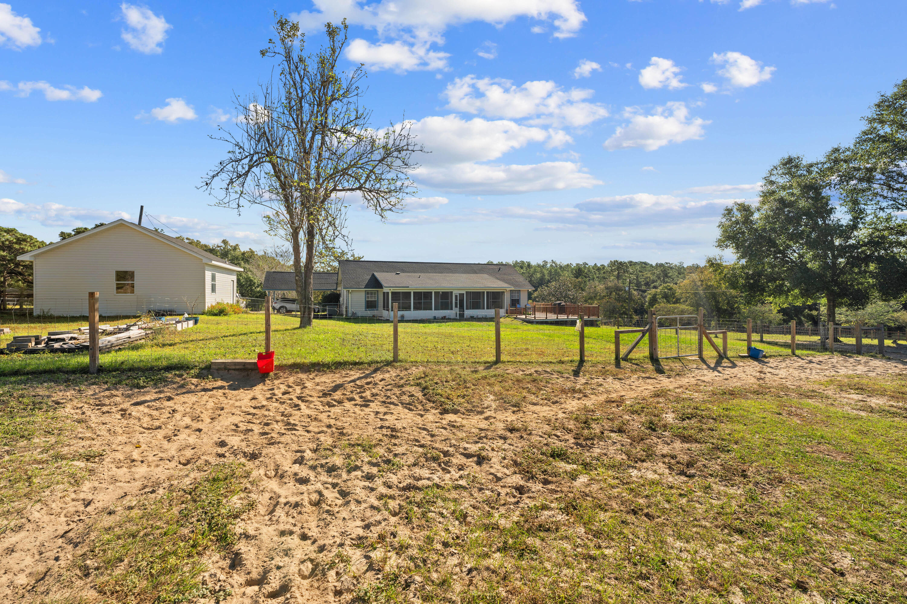 Crestview Suburb - Residential