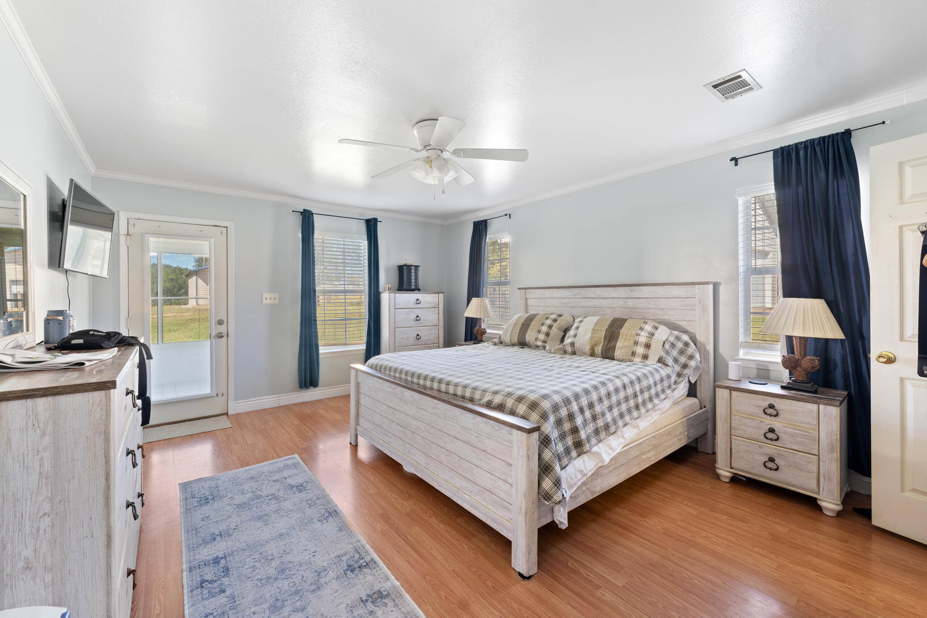 Crestview Suburb - Residential