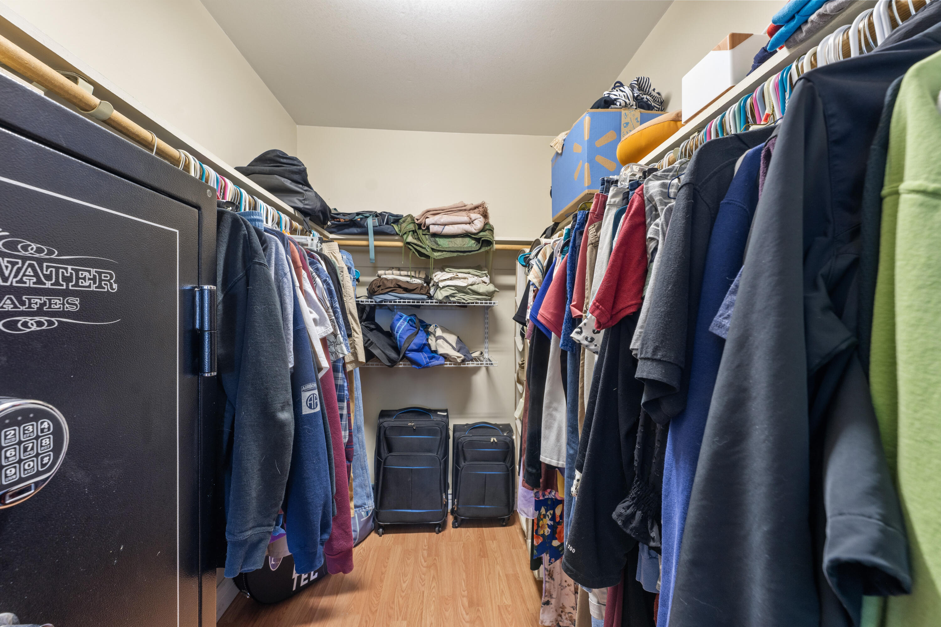 Crestview Suburb - Residential