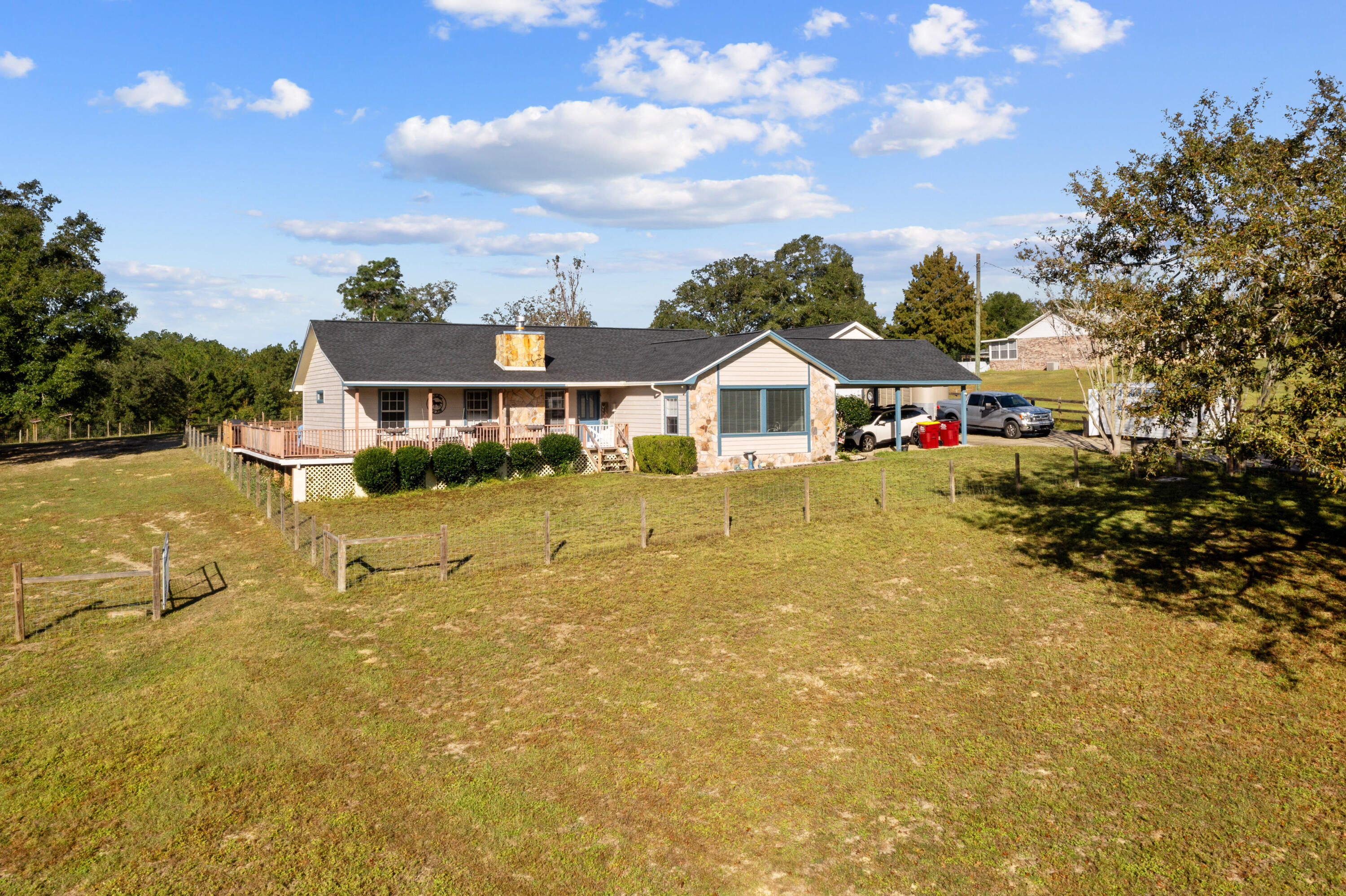 Crestview Suburb - Residential