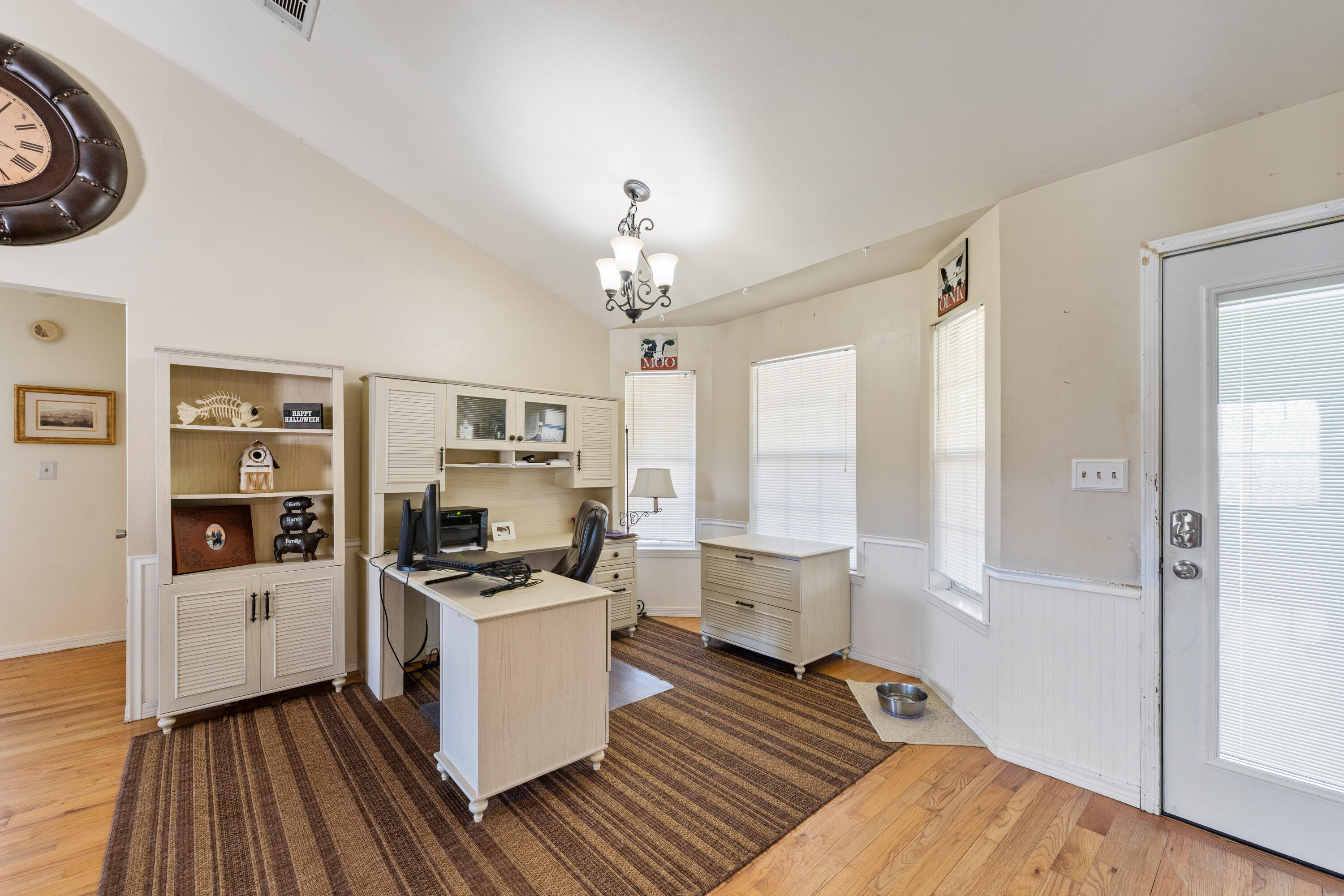 Crestview Suburb - Residential