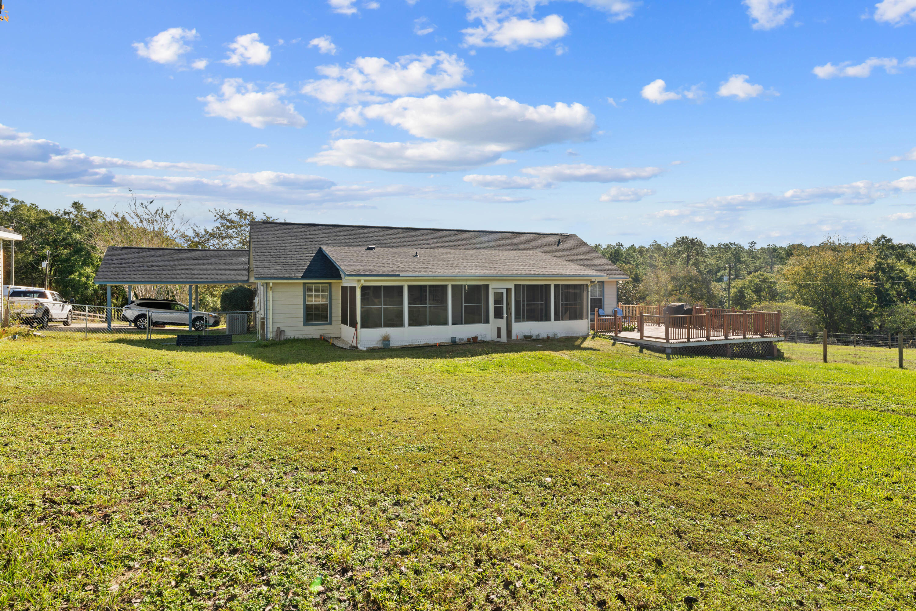 Crestview Suburb - Residential