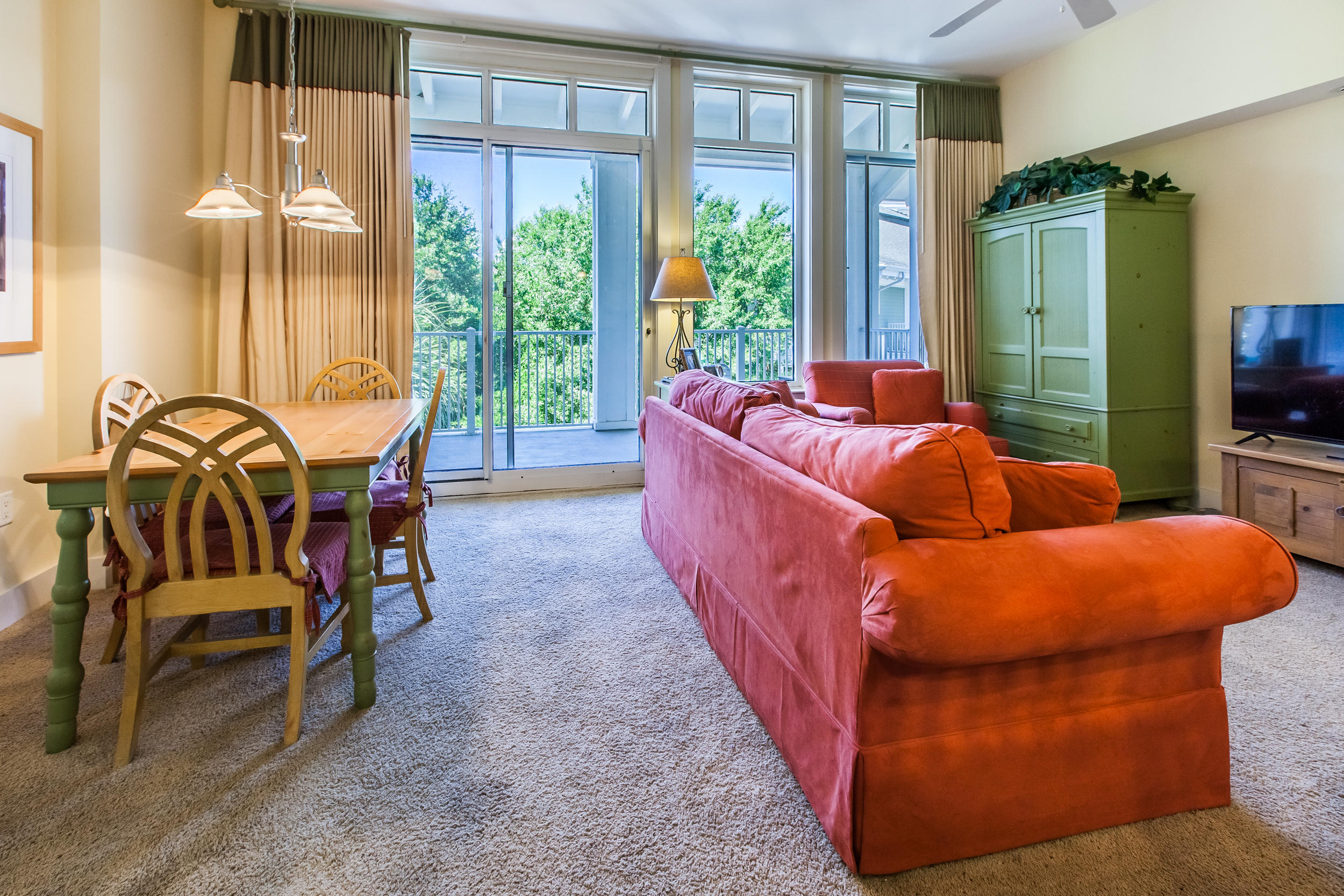 OBSERVATION POINT - Residential