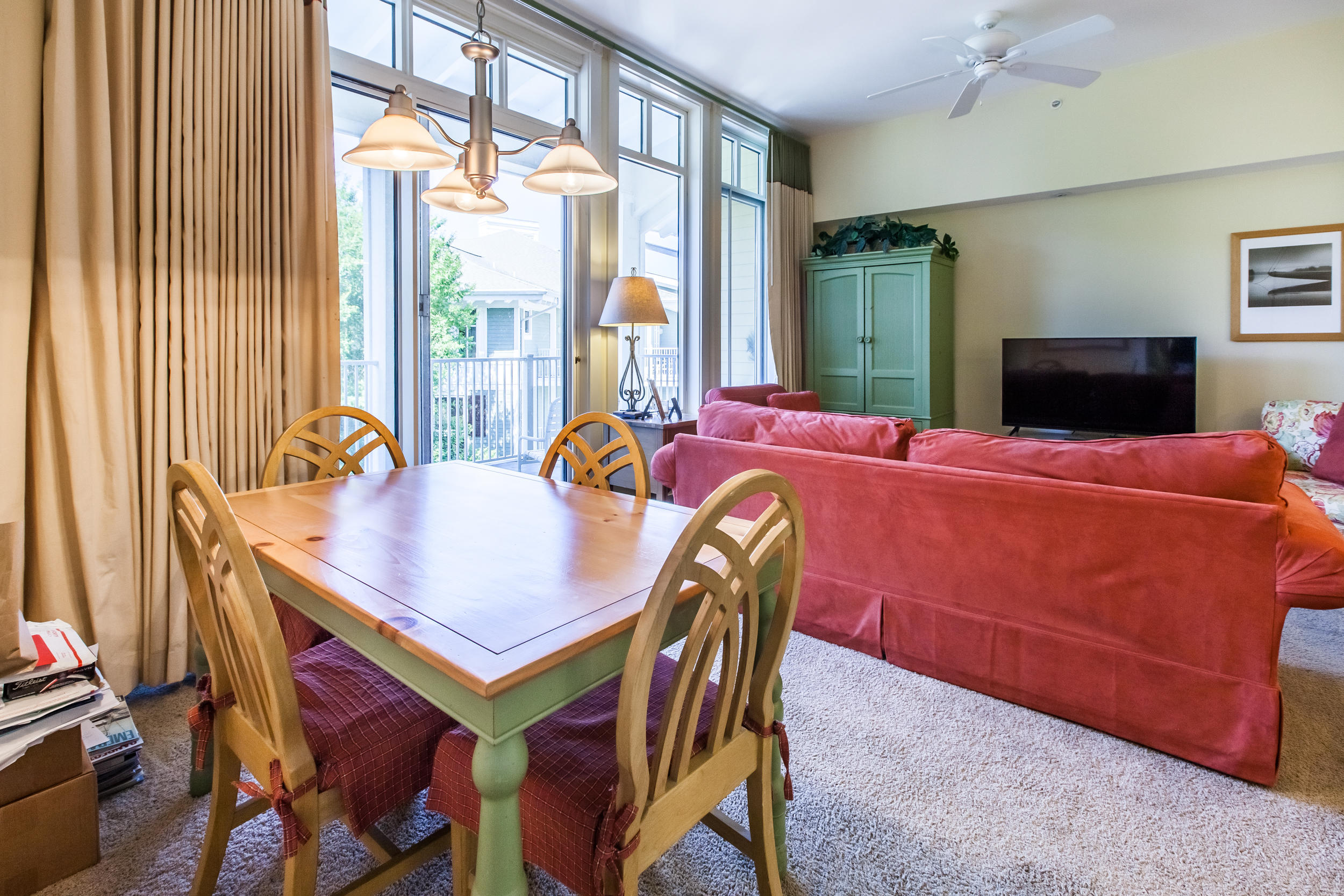 OBSERVATION POINT - Residential