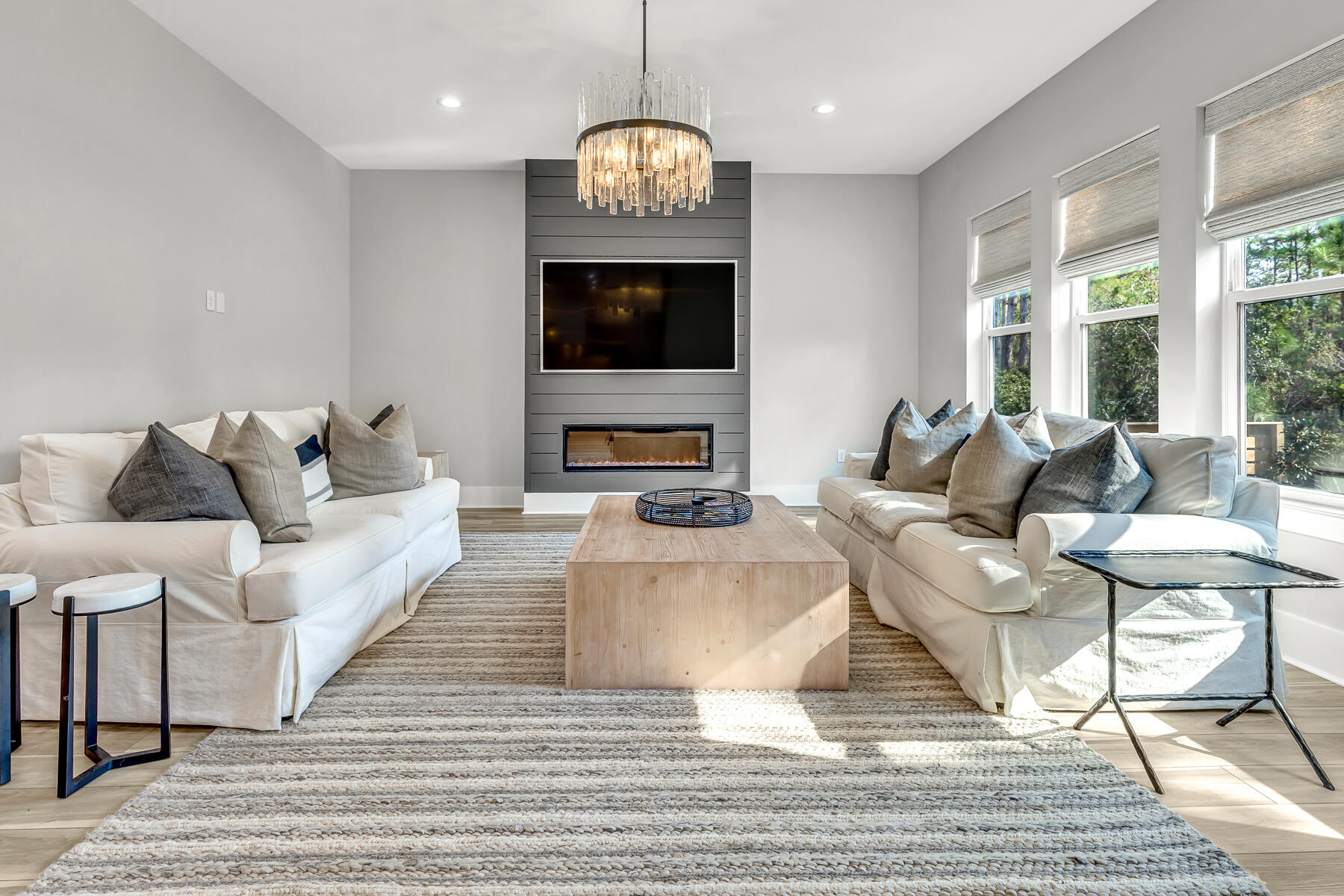 HIDDEN GROVE - Residential